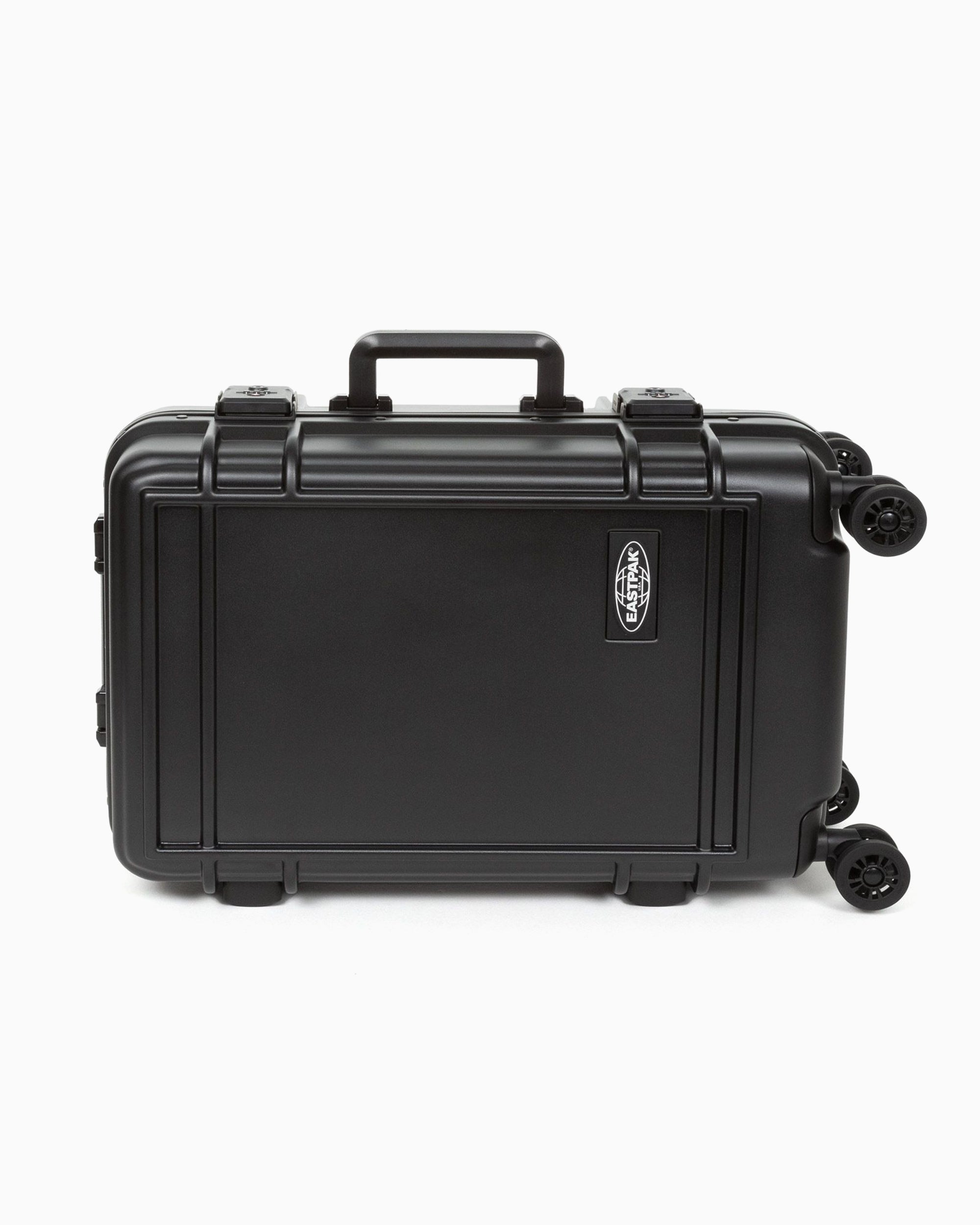 Backpacks and Suitcases Eastpak Resist'r Luggage Case (S) Unisex Suitcase - EK0A5BJE0081