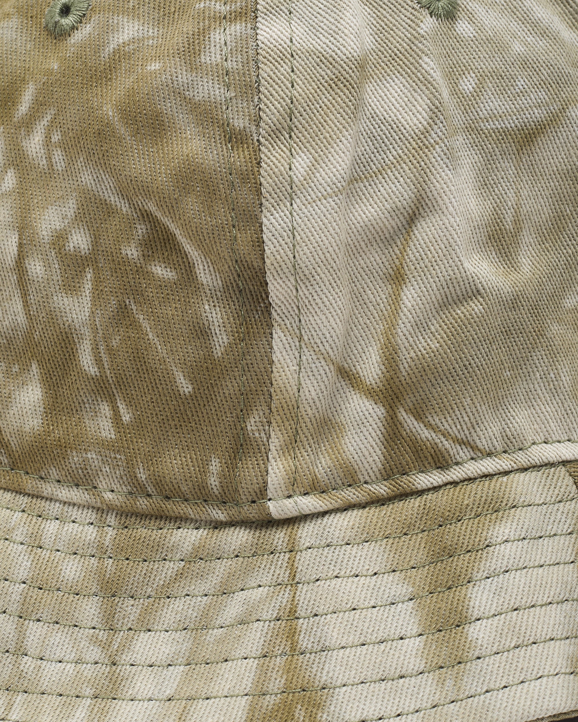 Beanies & Hats Hélas. Tie Camo Unisex Bucket Hat - A05S3D1HDWBKT01