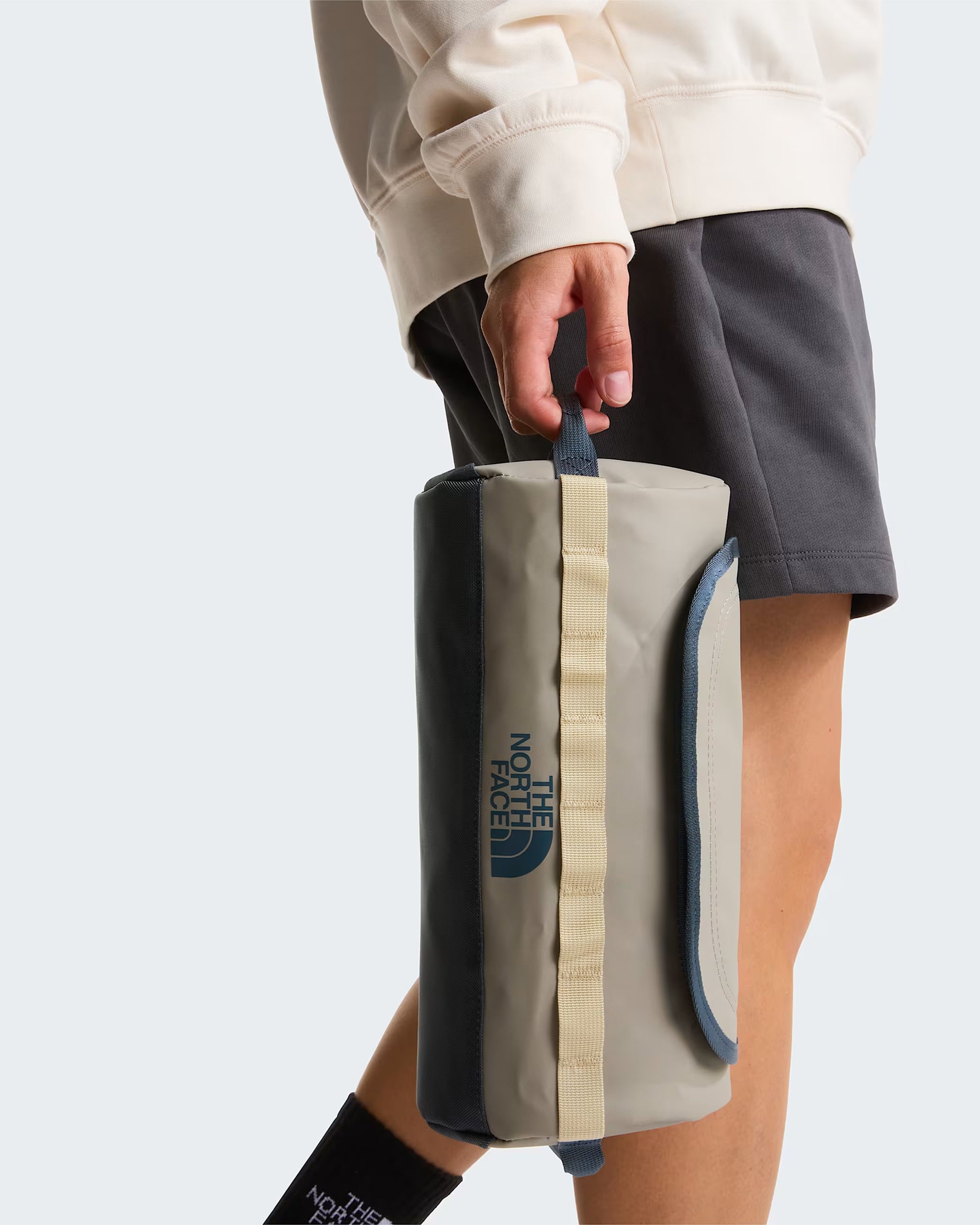 Handbags The North Face Base Camp Travel L Toiletry Bag Unisex Bag - NF0A52TFN6V1