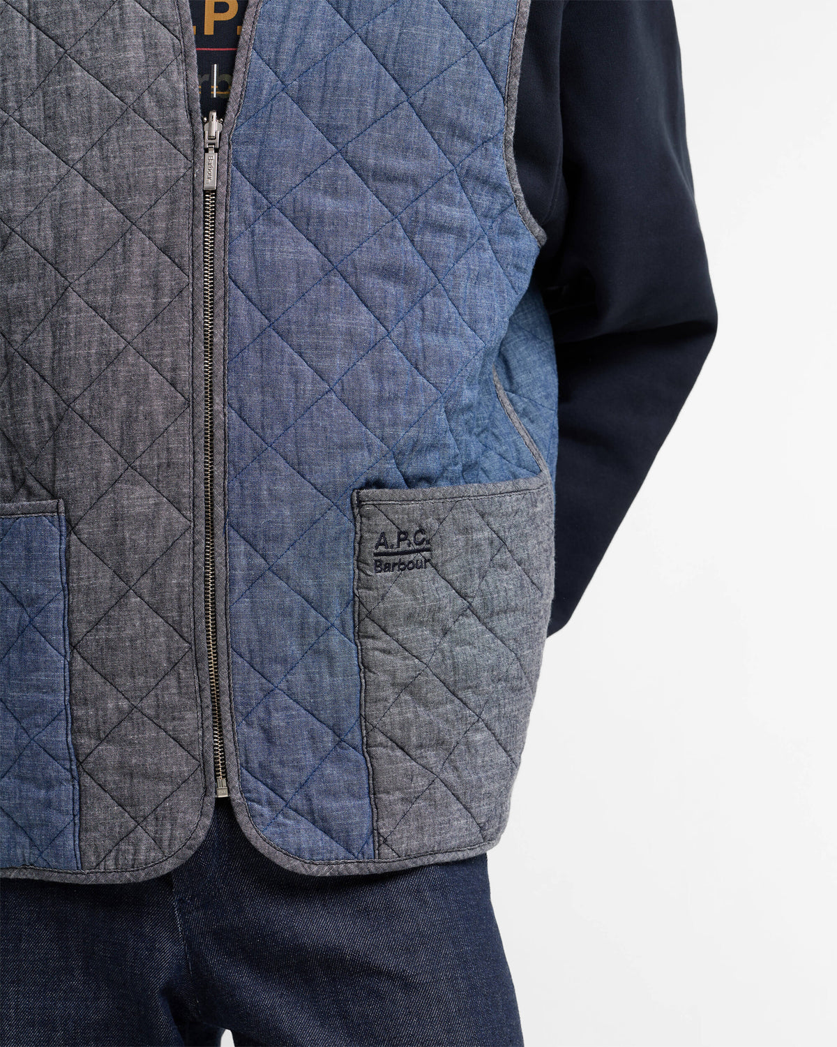 Jackets Coats Barbour x A.P.C. Zip-in Quilt Relaxed Men's Vest - MLI0069BL25