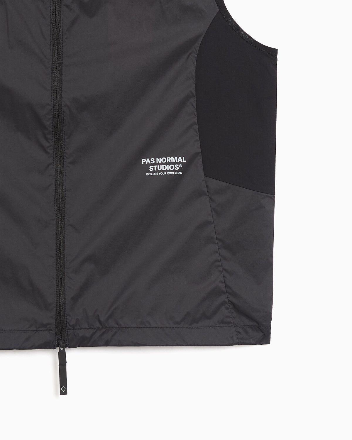 Jackets Coats Pas Normal Studios Balance Windproof Unisex Vest - NL2855AV-999