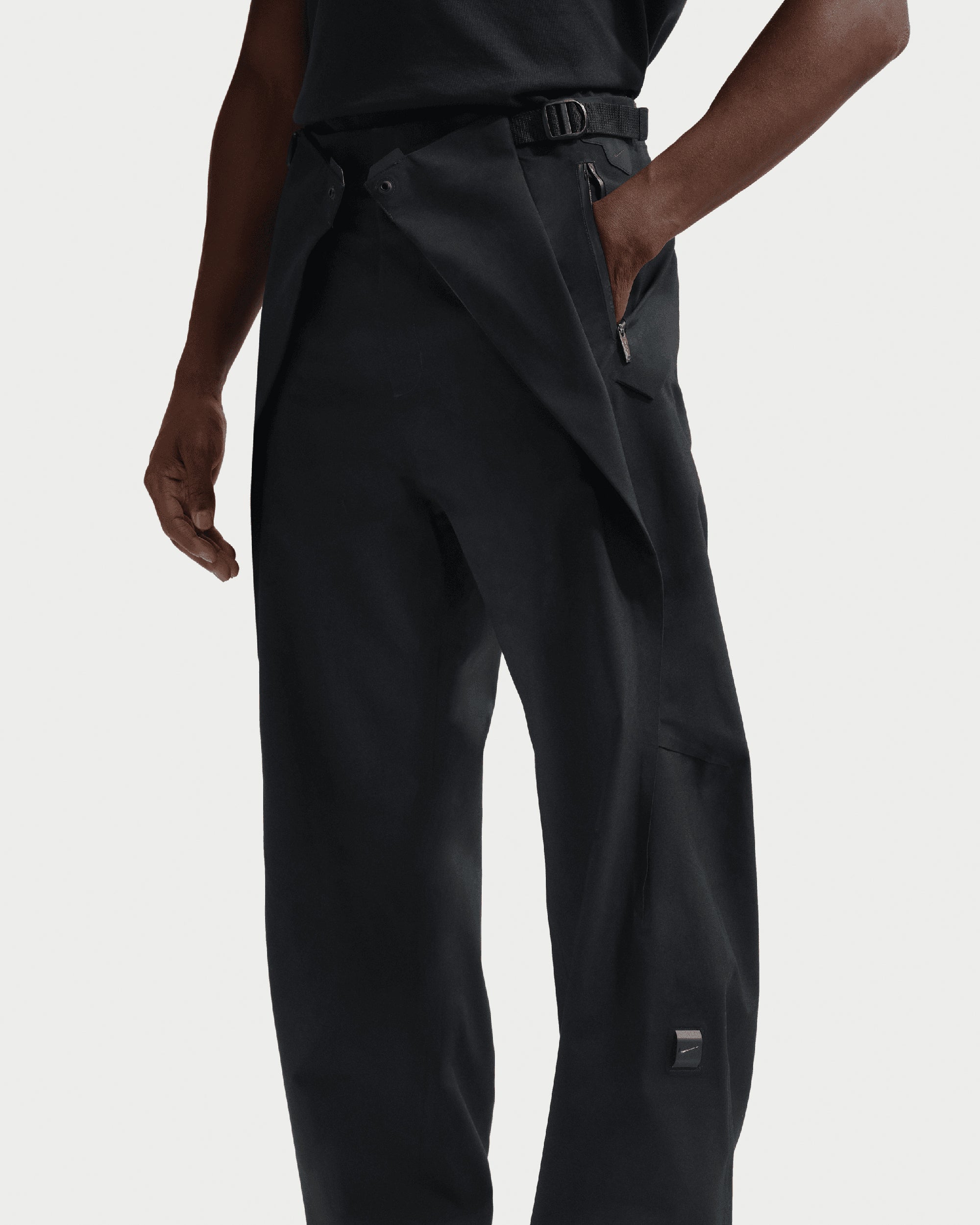 Pants Nike x Drake NOCTA Code "Prestigious Flow" Gore-Tex® Relaxed Men's Sweatpants - HQ4481-010