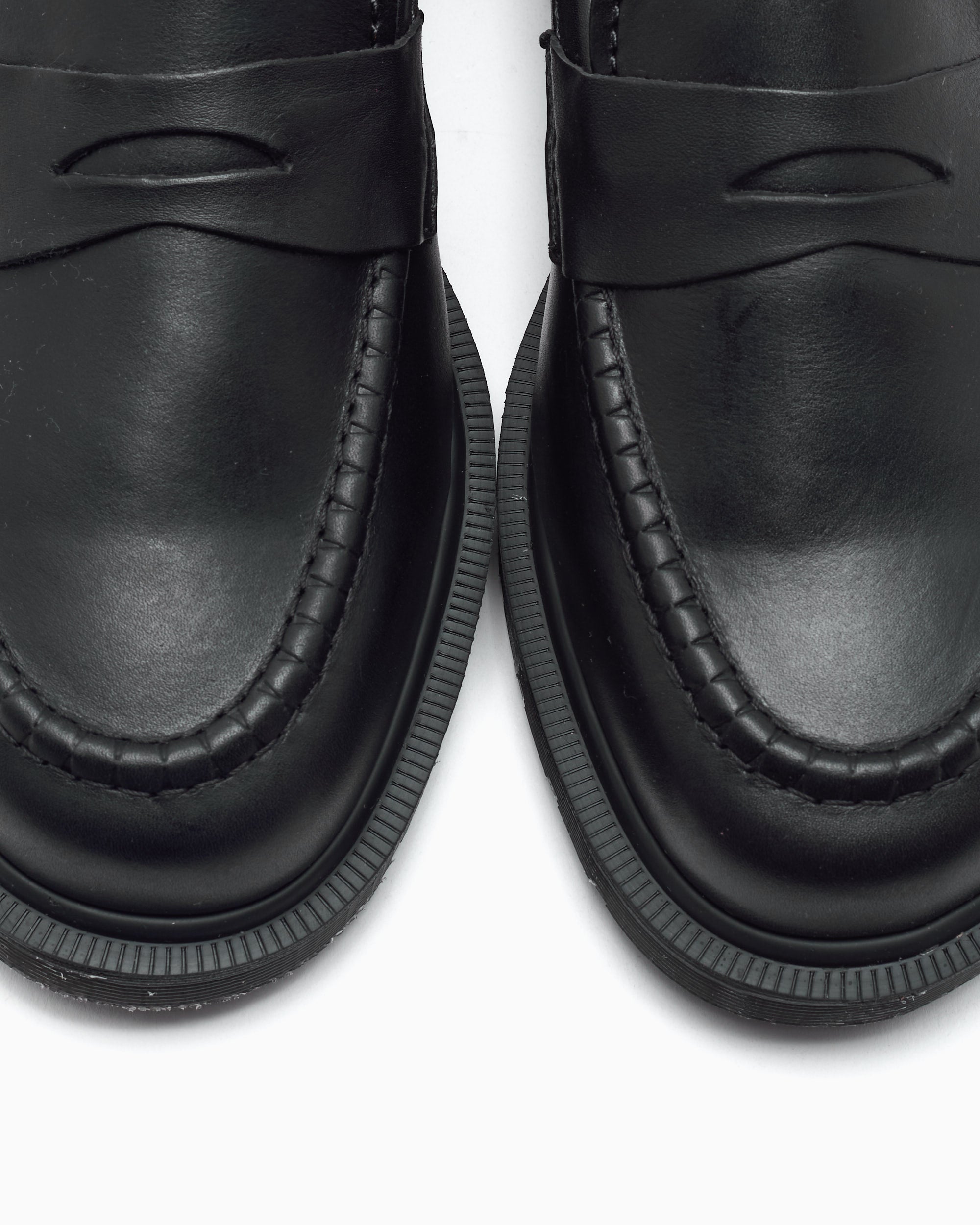 Shoes Dr. Martens Delapre Penny Men's Shoes - 42692001