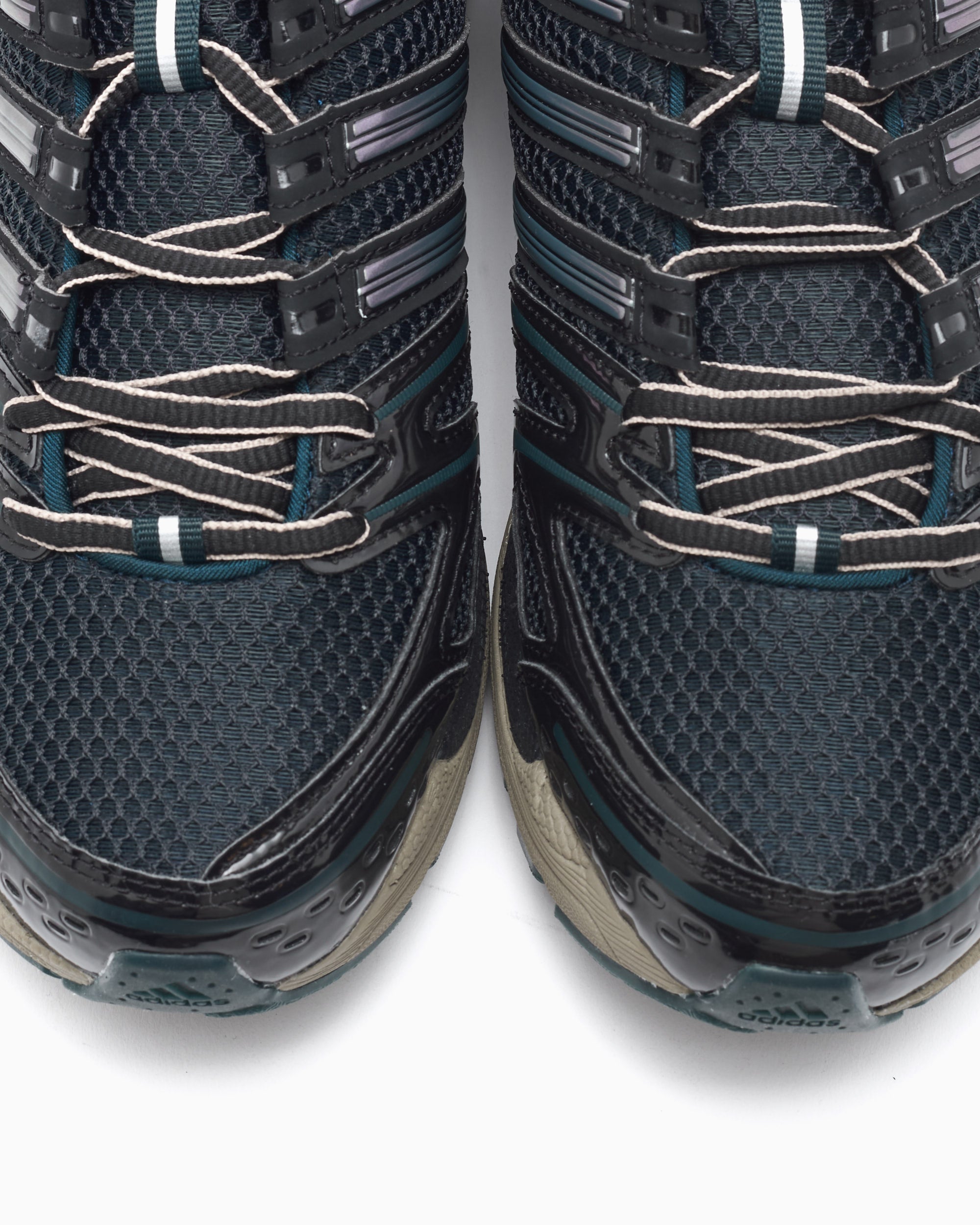 Sneakers adidas Originals Adistar Control 5 - KJ3631