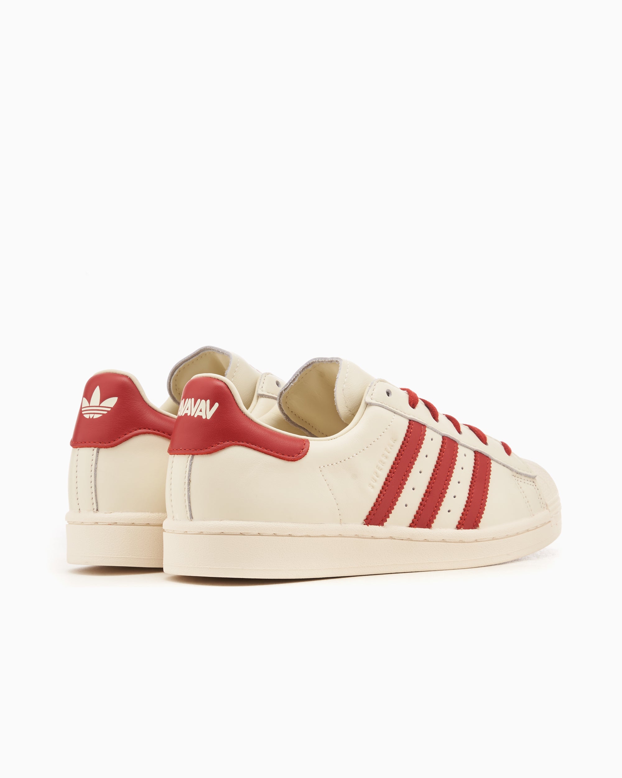 Sneakers adidas Originals x AVAVAV Women's Superfinger Superstar - JP7142