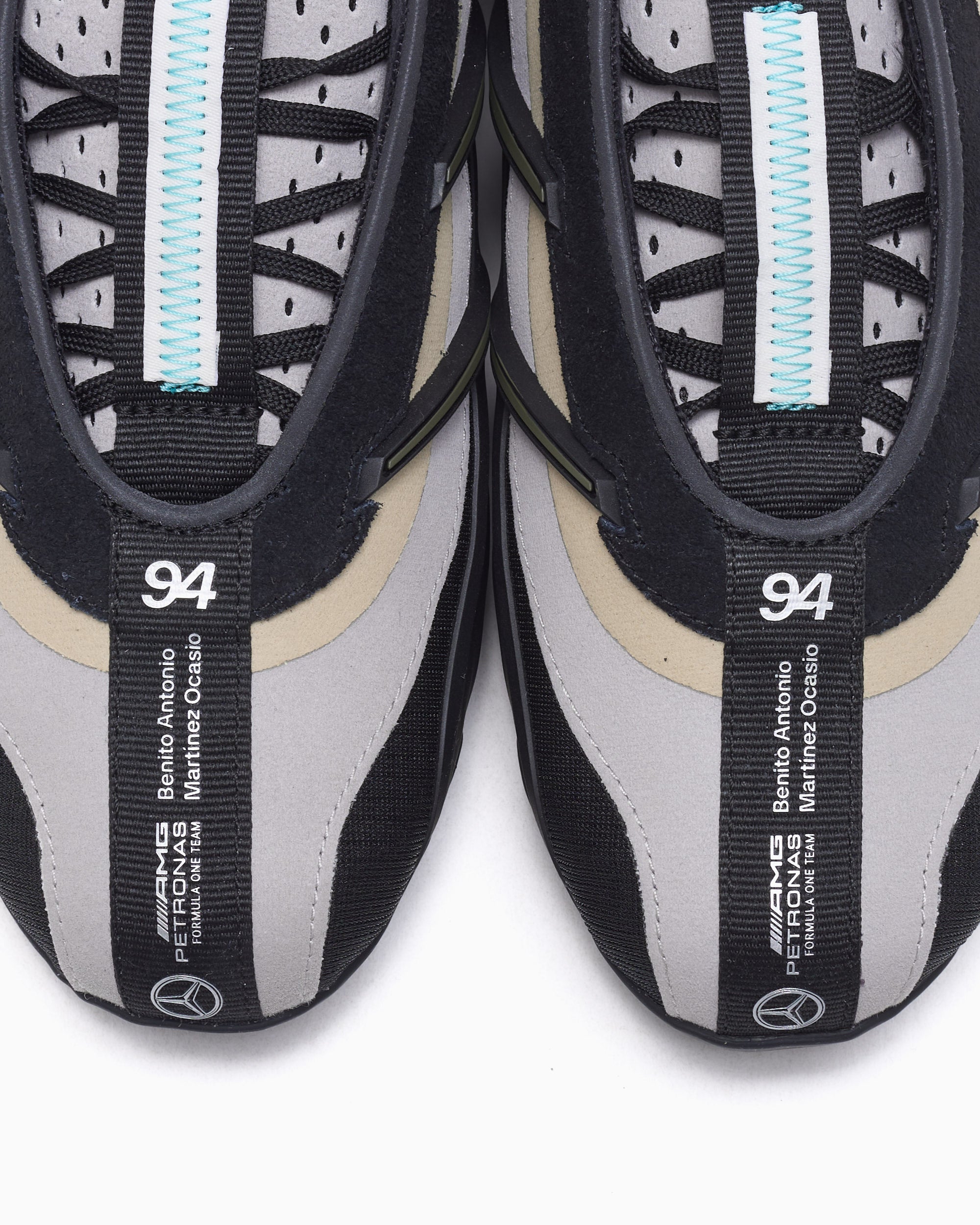 Sneakers adidas Originals x Bad Bunny x Mercedes AMG Petronas Adiracer GT - HQ2570