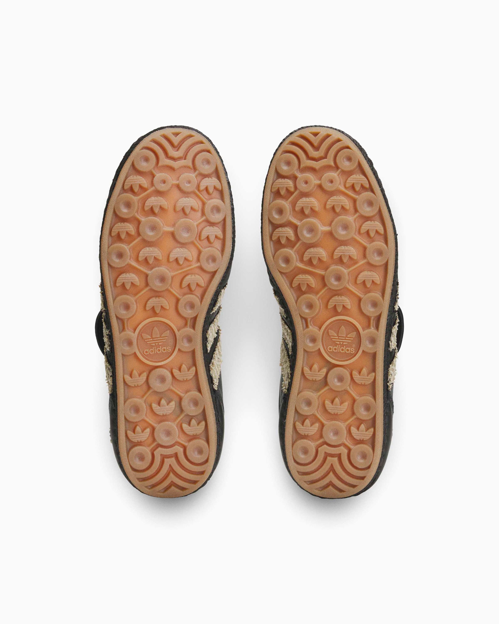 Sneakers adidas Originals x CLOT Mundial - JQ6823