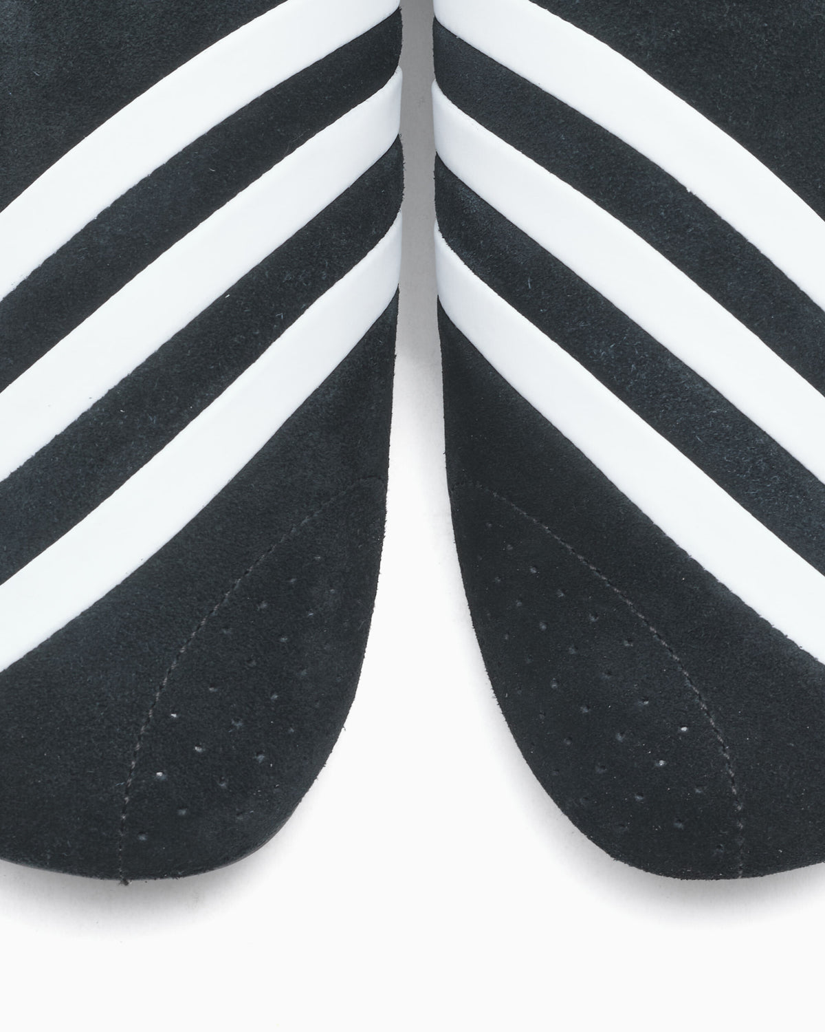 Sneakers adidas Originals x Pharrell Williams Virginia Vario Flat Earther - KJ0953