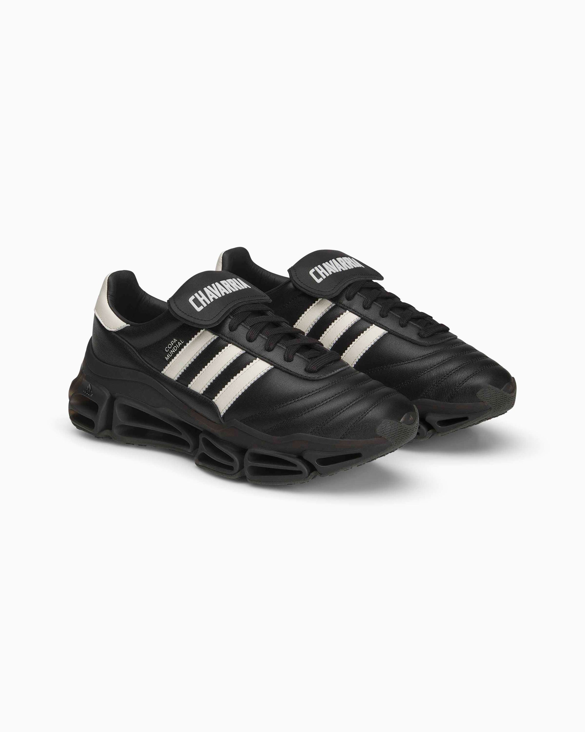 Sneakers adidas Originals x Willy Chavarria Megaride Copa - KZ8743