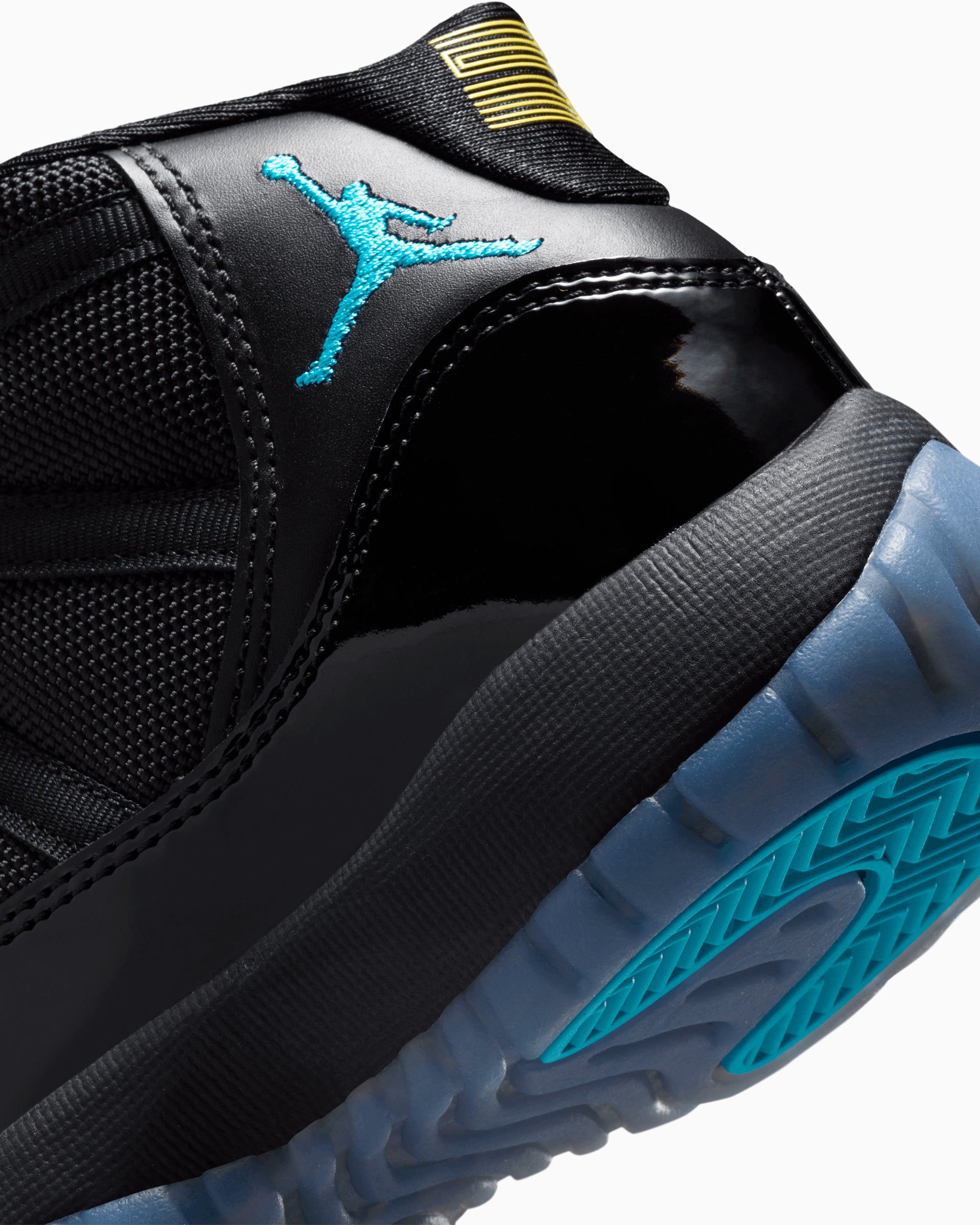 Sneakers Air Jordan 11 Retro "Gamma" (GS) - 378038-047