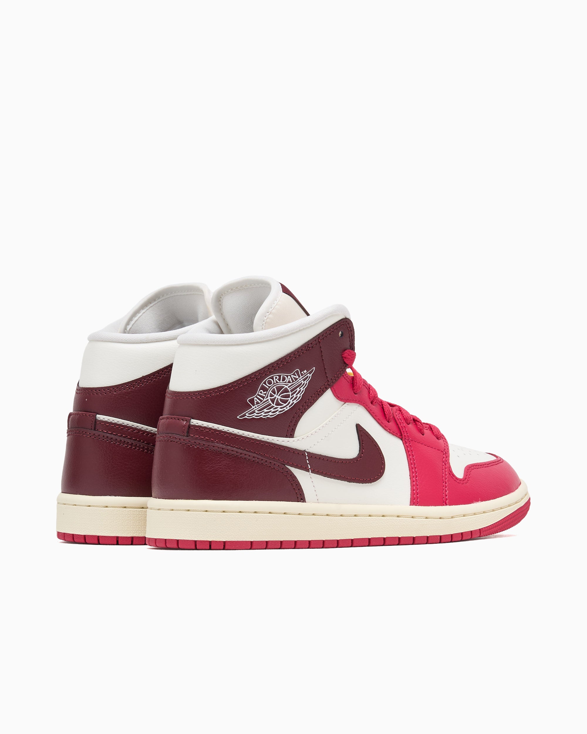 Sneakers Air Jordan Women's 1 Mid "Mystic Hibiscus" - BQ6472-119