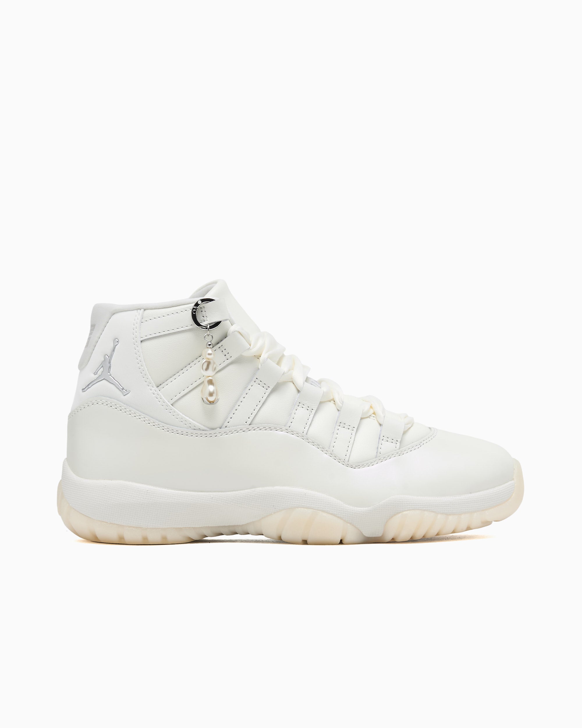 Sneakers Air Jordan Women's 11 Retro "Pearl" - AR0715-110