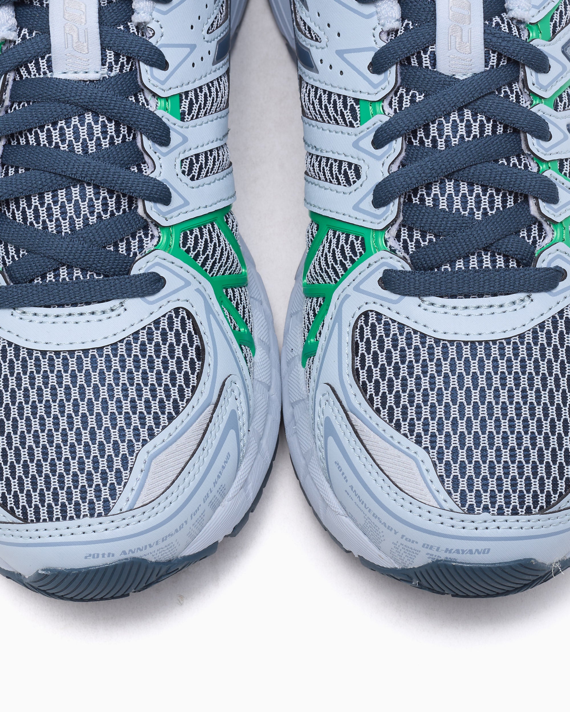 Sneakers ASICS Gel-Kayano 20 - 1203A884-400