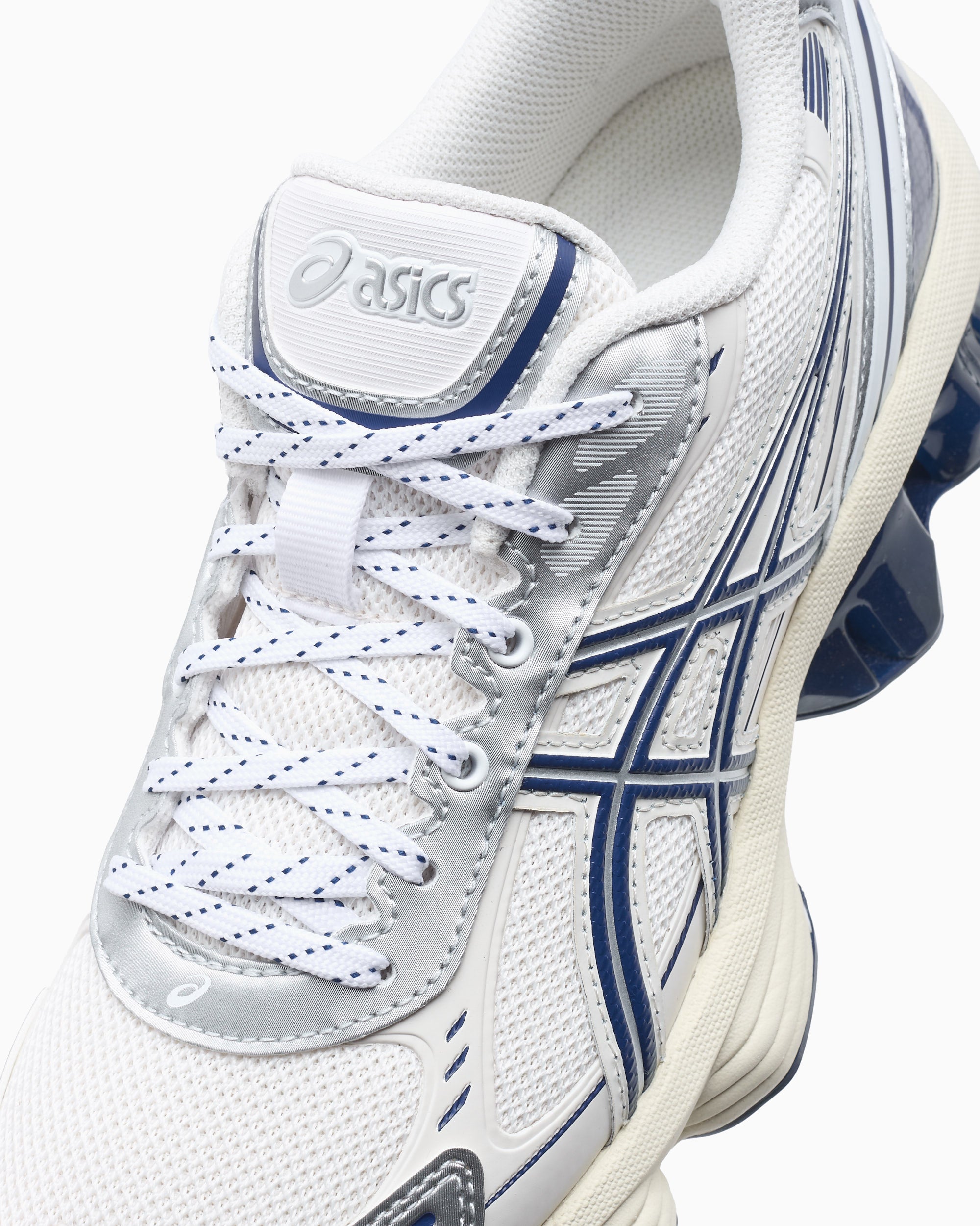 Sneakers ASICS Gel-Kinetic Fluent - 1203A591-104