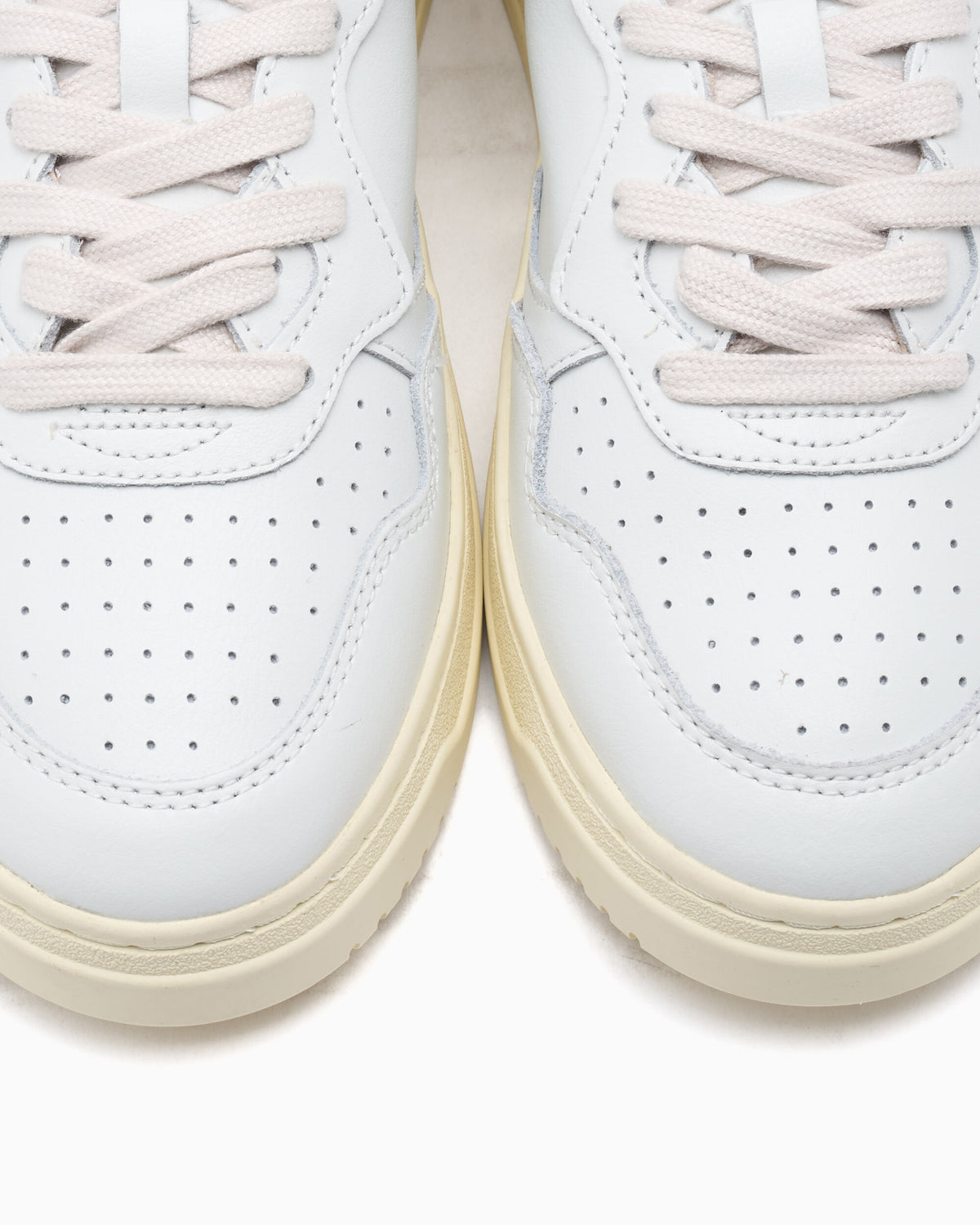 Sneakers Autry Medalist Low - AULMBG01