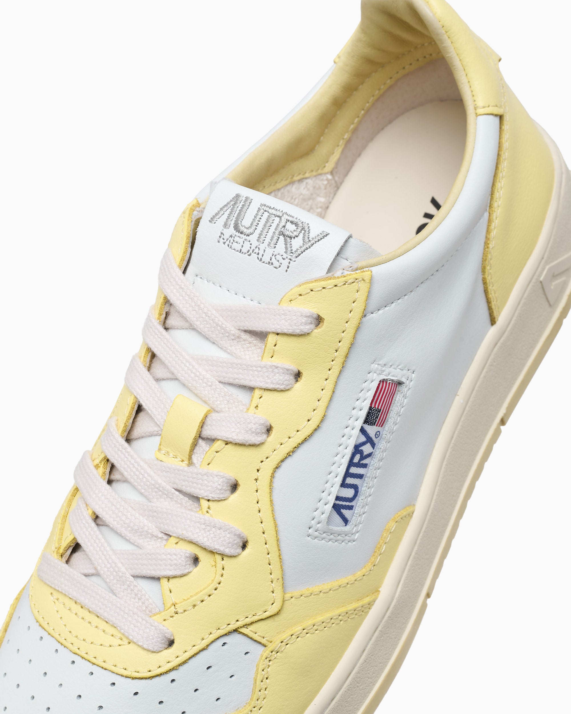 Sneakers Autry Medalist Low Leather - AULMWB63