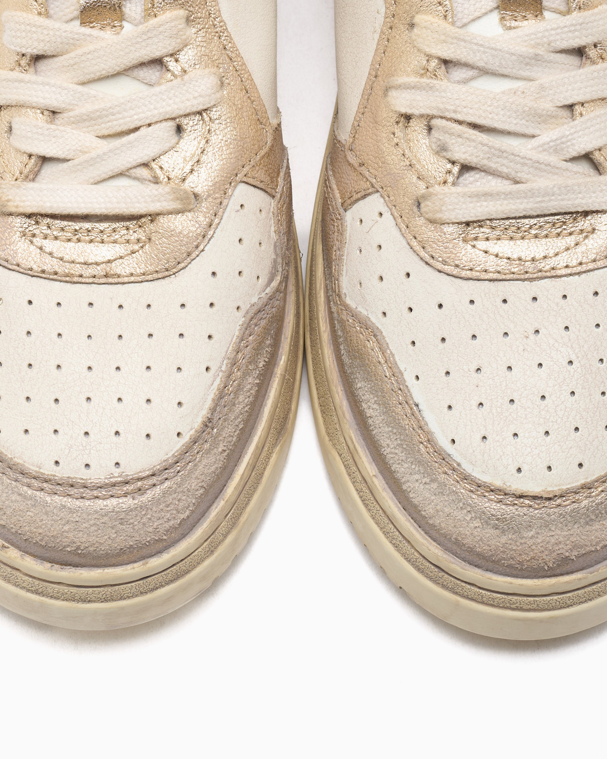 Sneakers Autry Women's Medalist Low Super Vintage - AVLWMT04