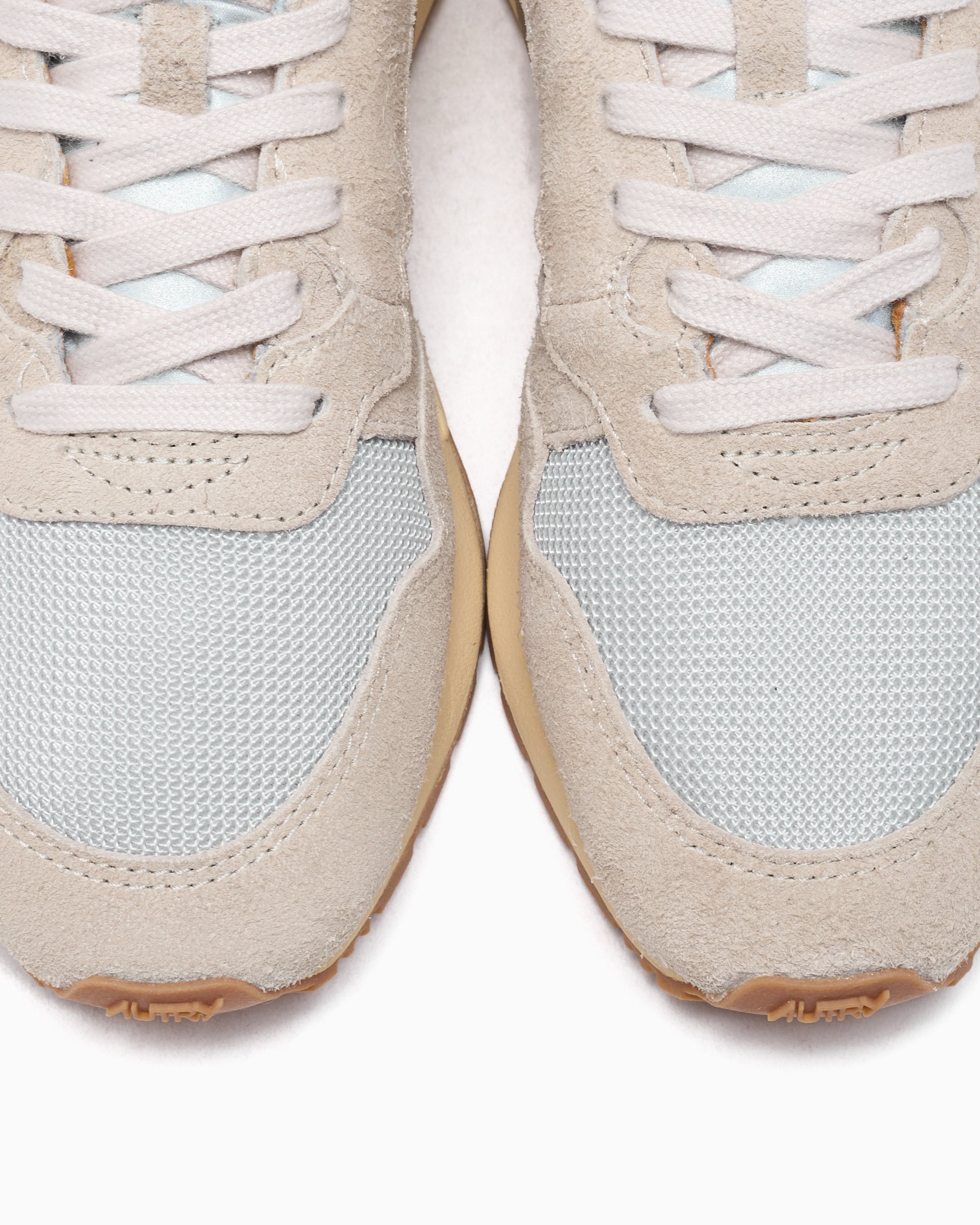 Sneakers Autry Women's Reelwind Low - WWLWRL06