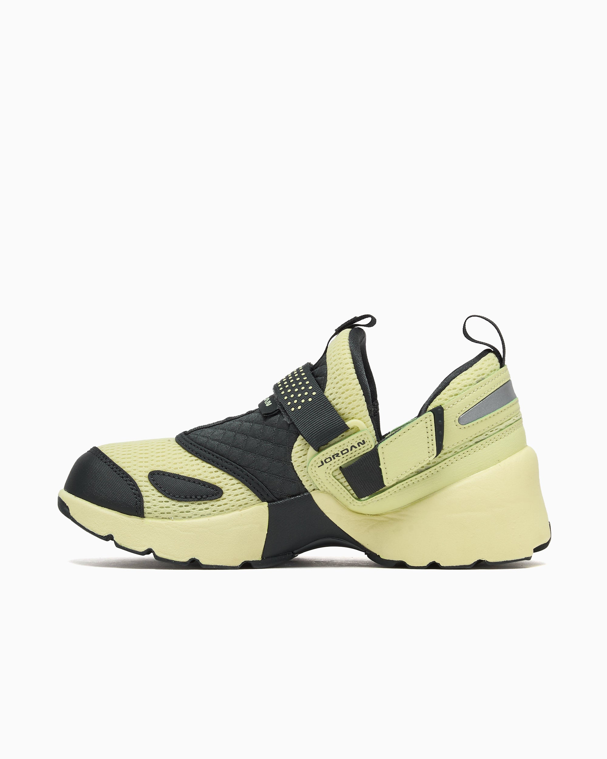 Sneakers Jordan Women's Trunner LX - HQ2164-302