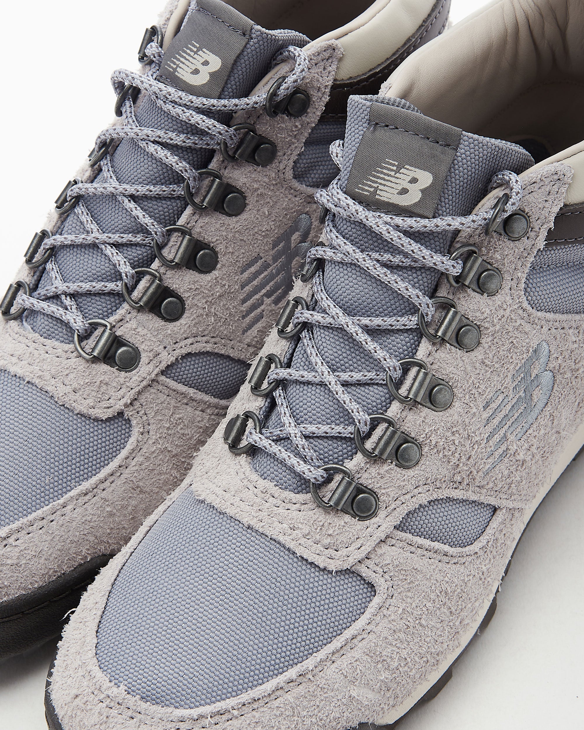 Sneakers New Balance Rainier URAINAD "Raincloud" Vibram - URAINAD