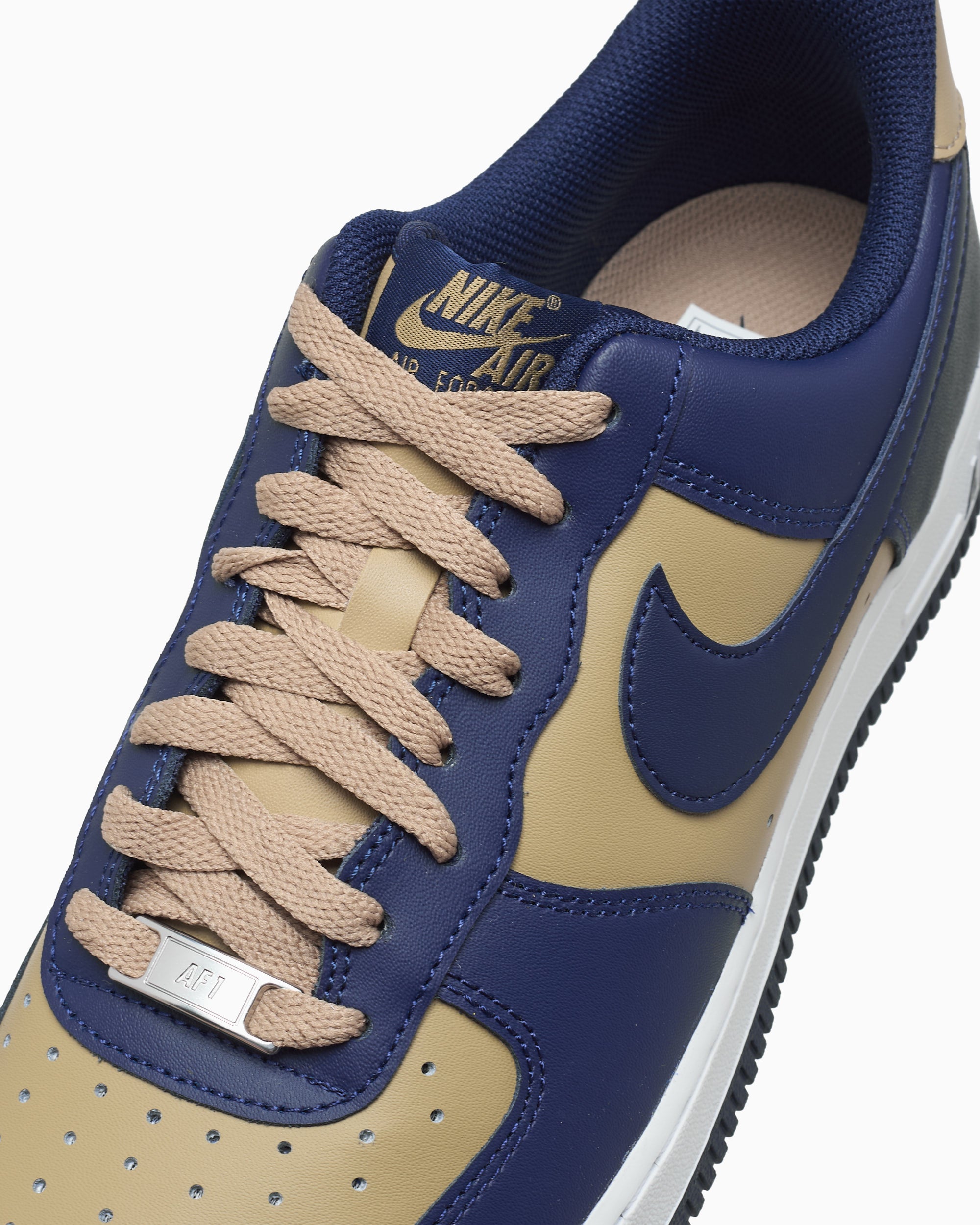 Sneakers Nike Air Force 1 '07 - FJ4146-200