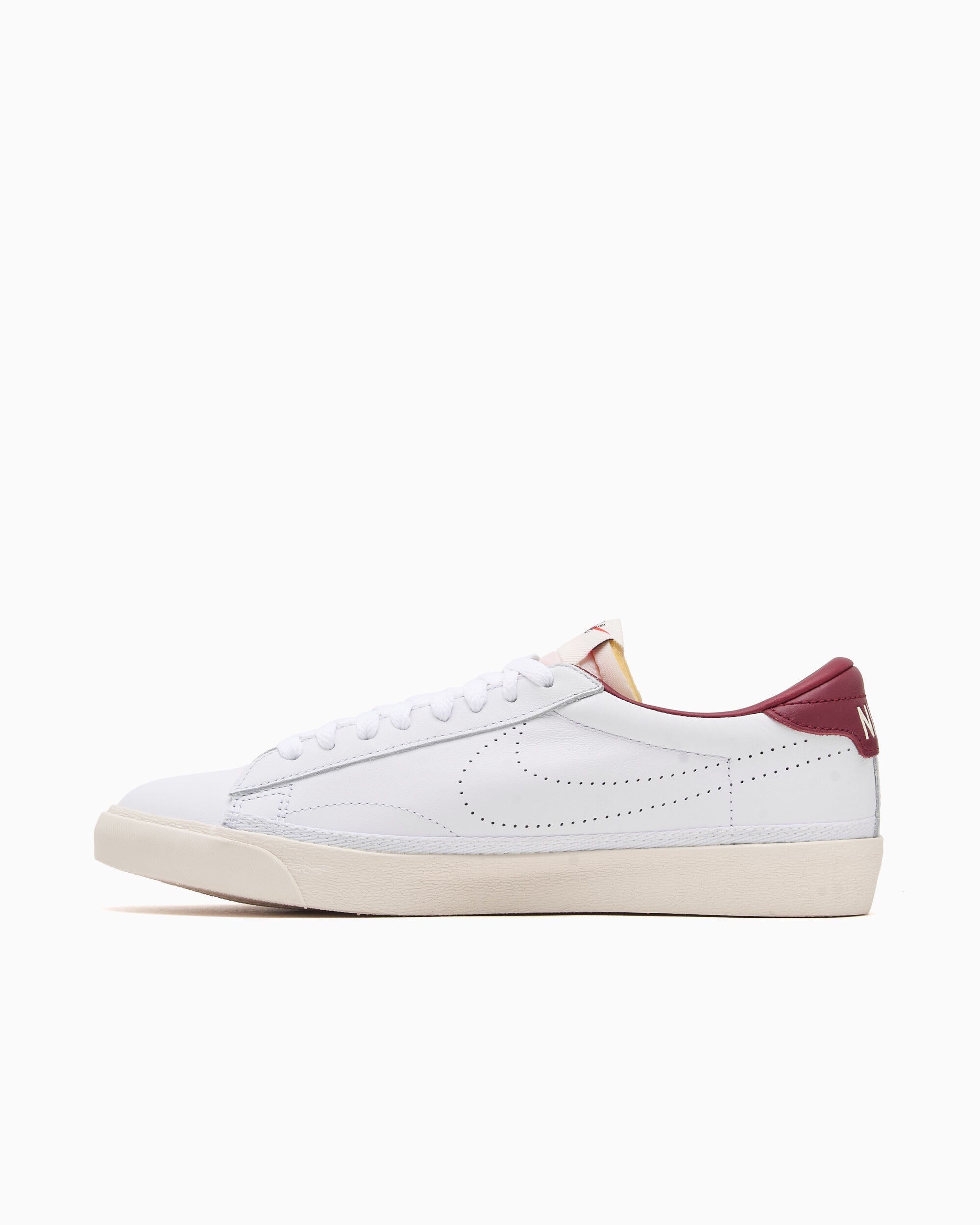 Sneakers Nike Tennis Classic AC - IX6289-101