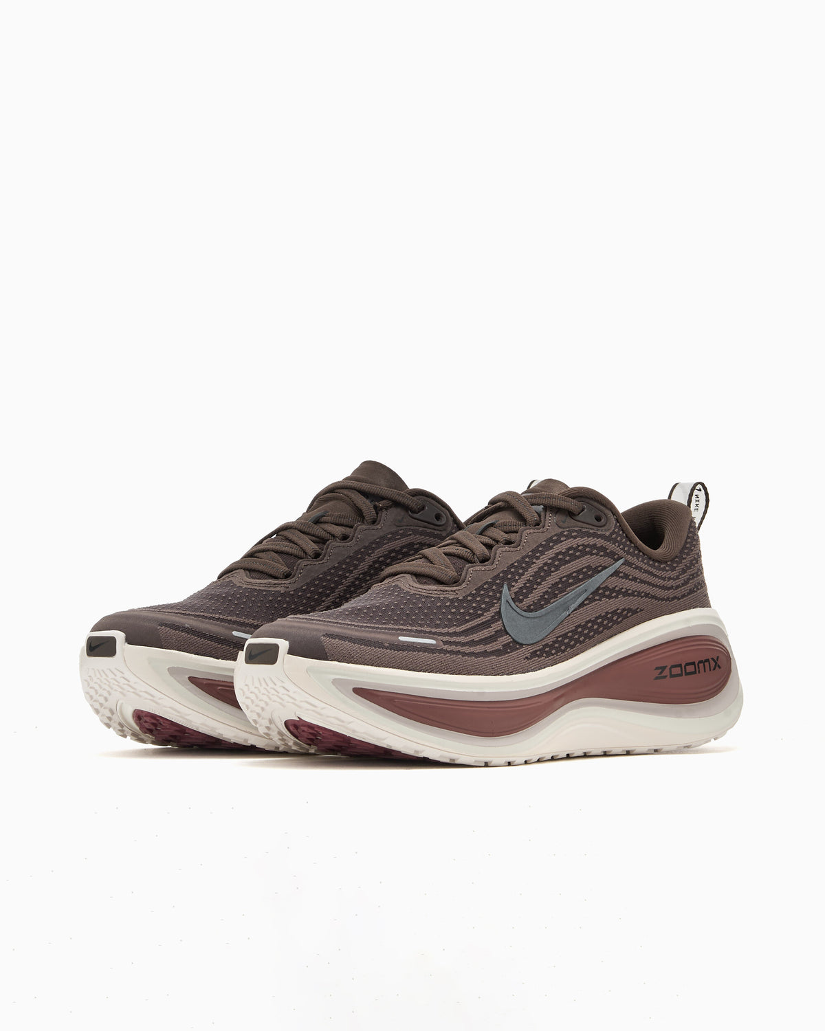 Sneakers Nike Vomero Plus - HV8150-200