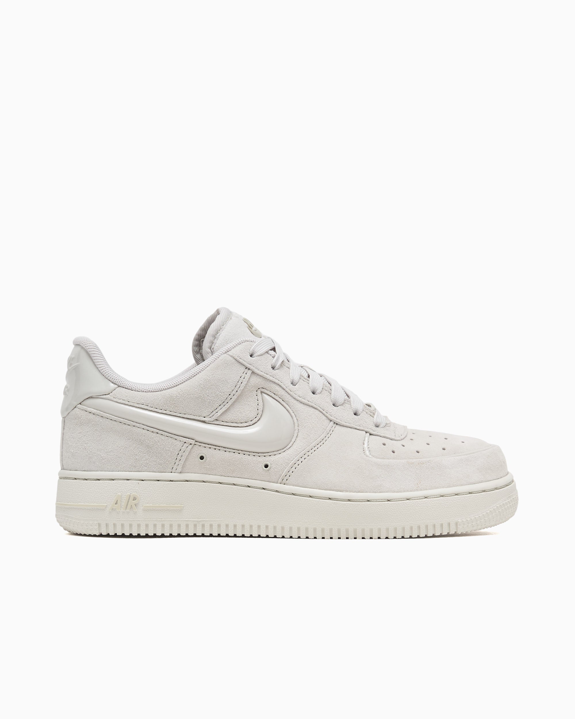 Sneakers Nike Women's Air Force 1 '07 "Light Bone" - HV4406-001