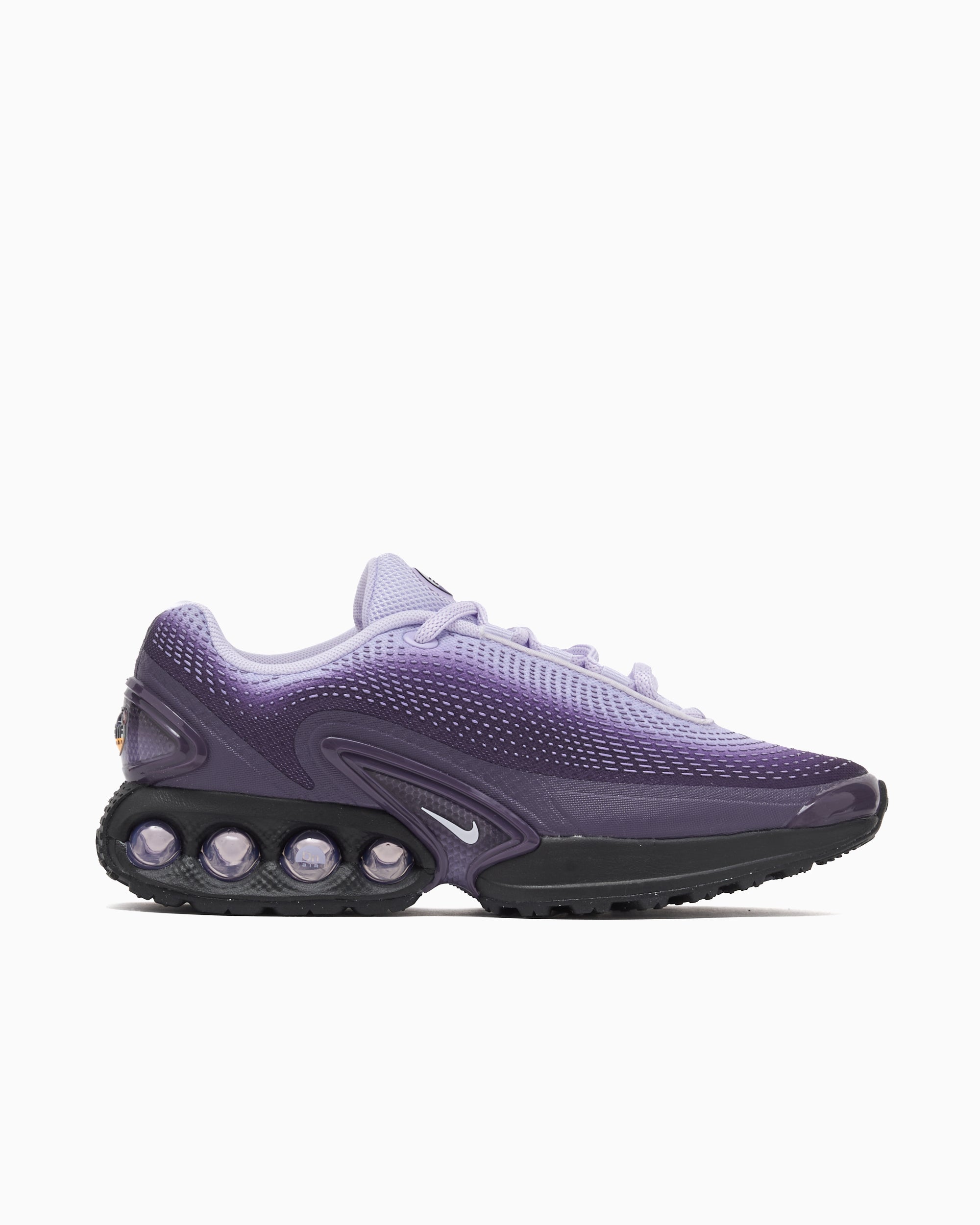 Sneakers Nike Women's Air Max DN - HQ4050-500