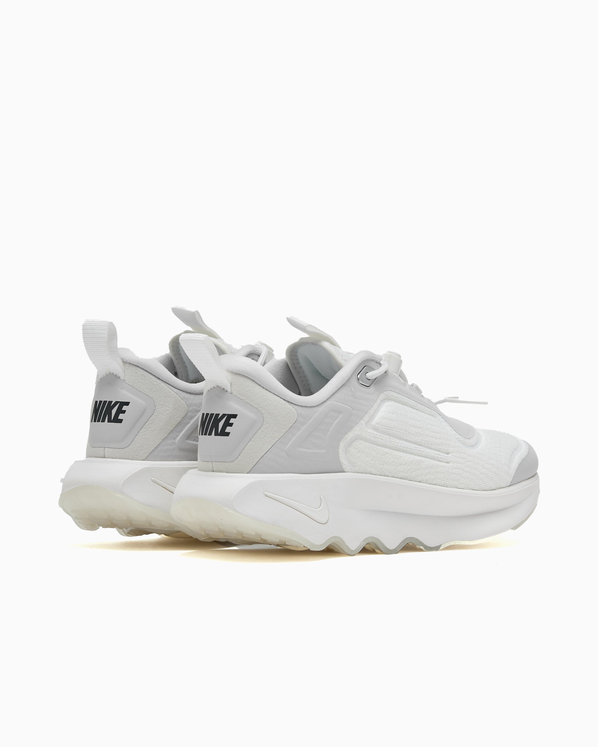Sneakers Nike Women's Motiva SP - IF2738-100