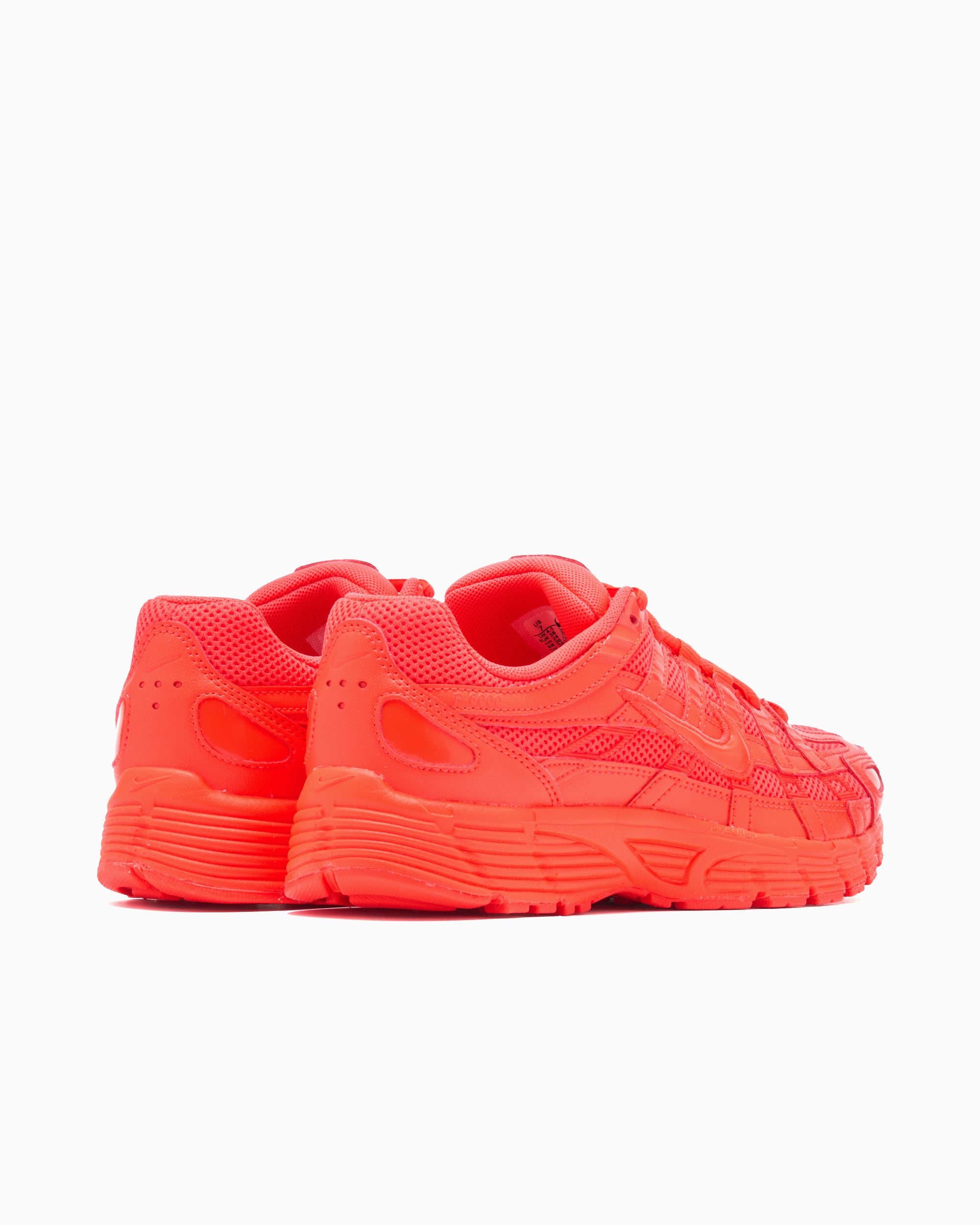 Sneakers Nike Women's P-6000 - IB7701-600