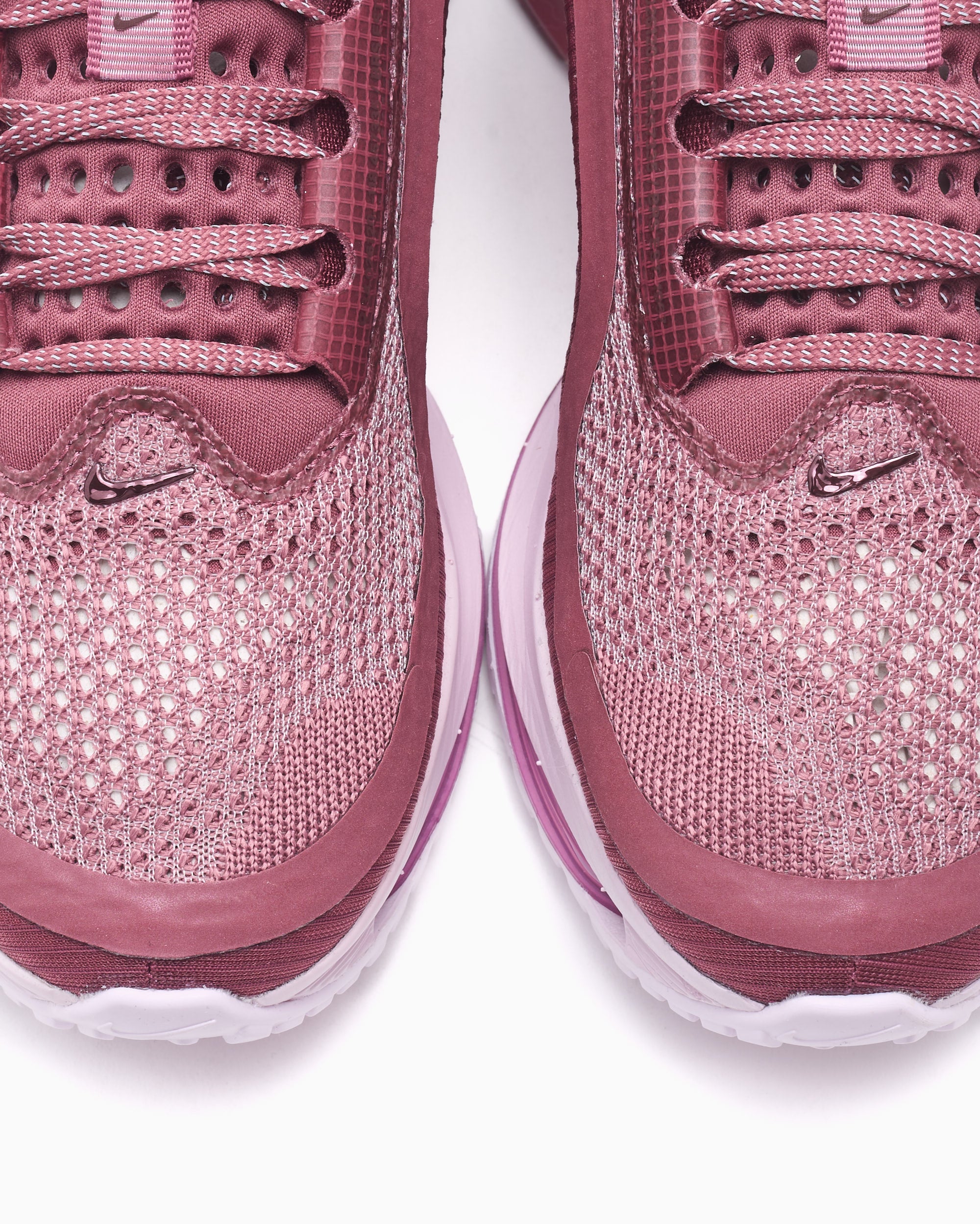 Sneakers Nike Women's Pegasus Premium - HQ2593-607
