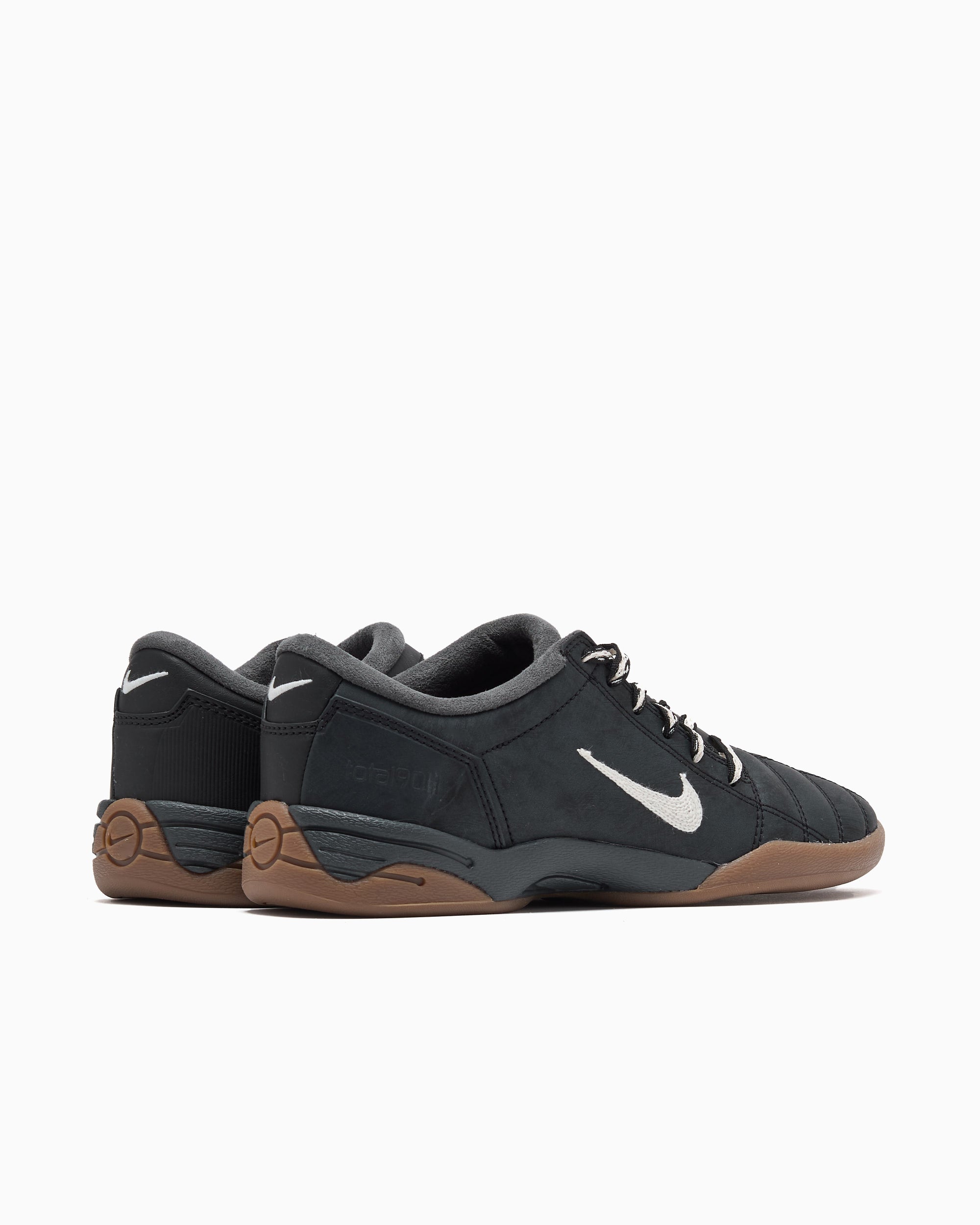 Sneakers Nike Women's Total 90 SP "Black Gum" - IH2314-002