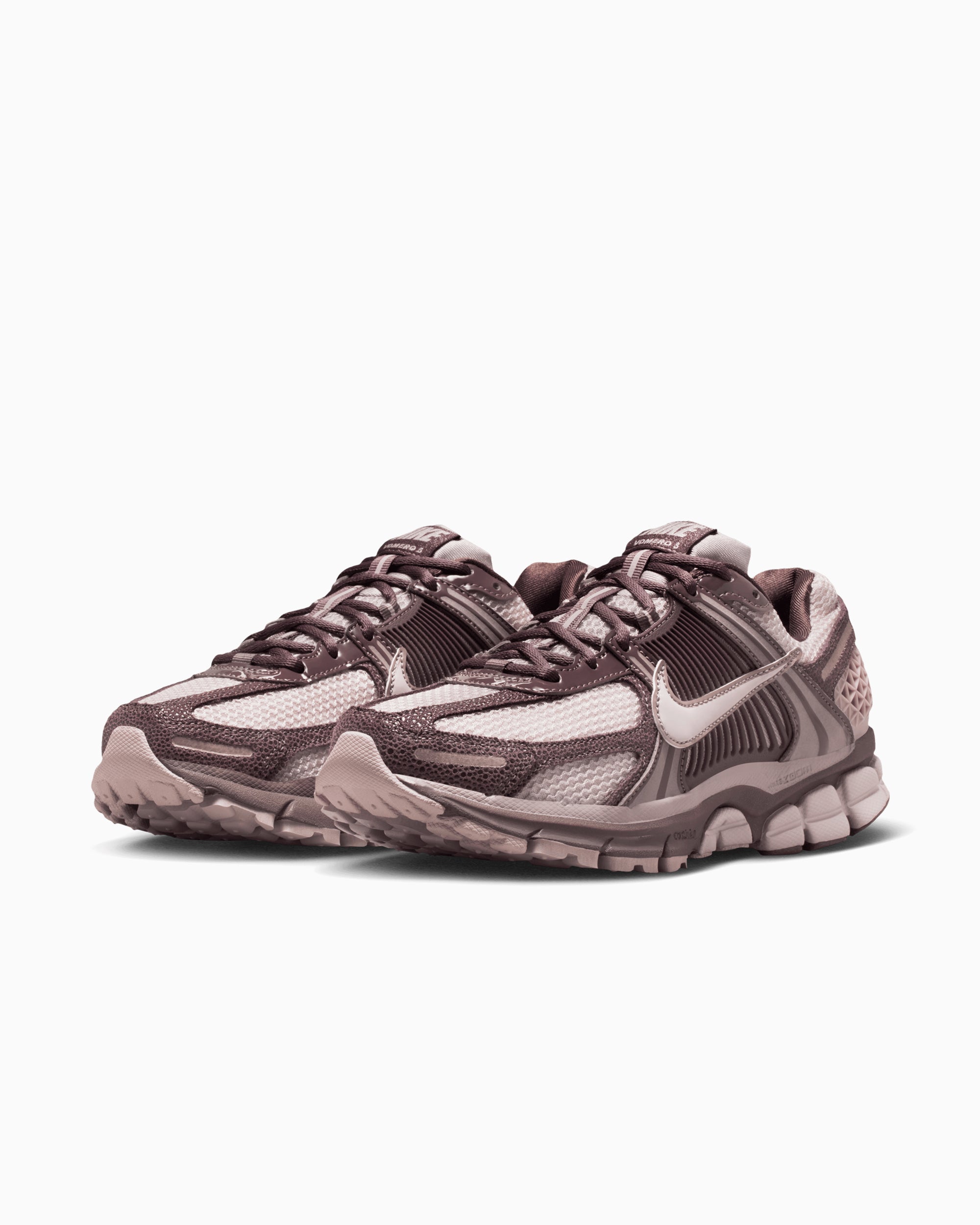 Sneakers Nike Women's Zoom Vomero 5 - II6236-500