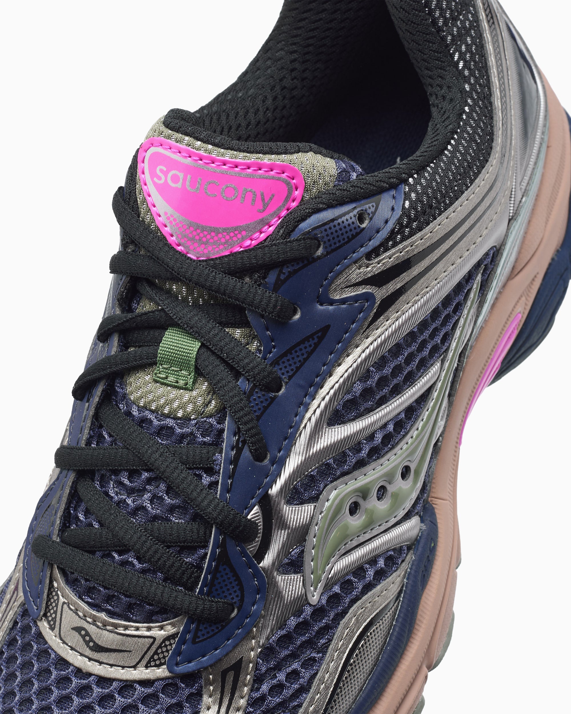 Sneakers Saucony Progrid OMNI 9 Disrupt - S70739-74