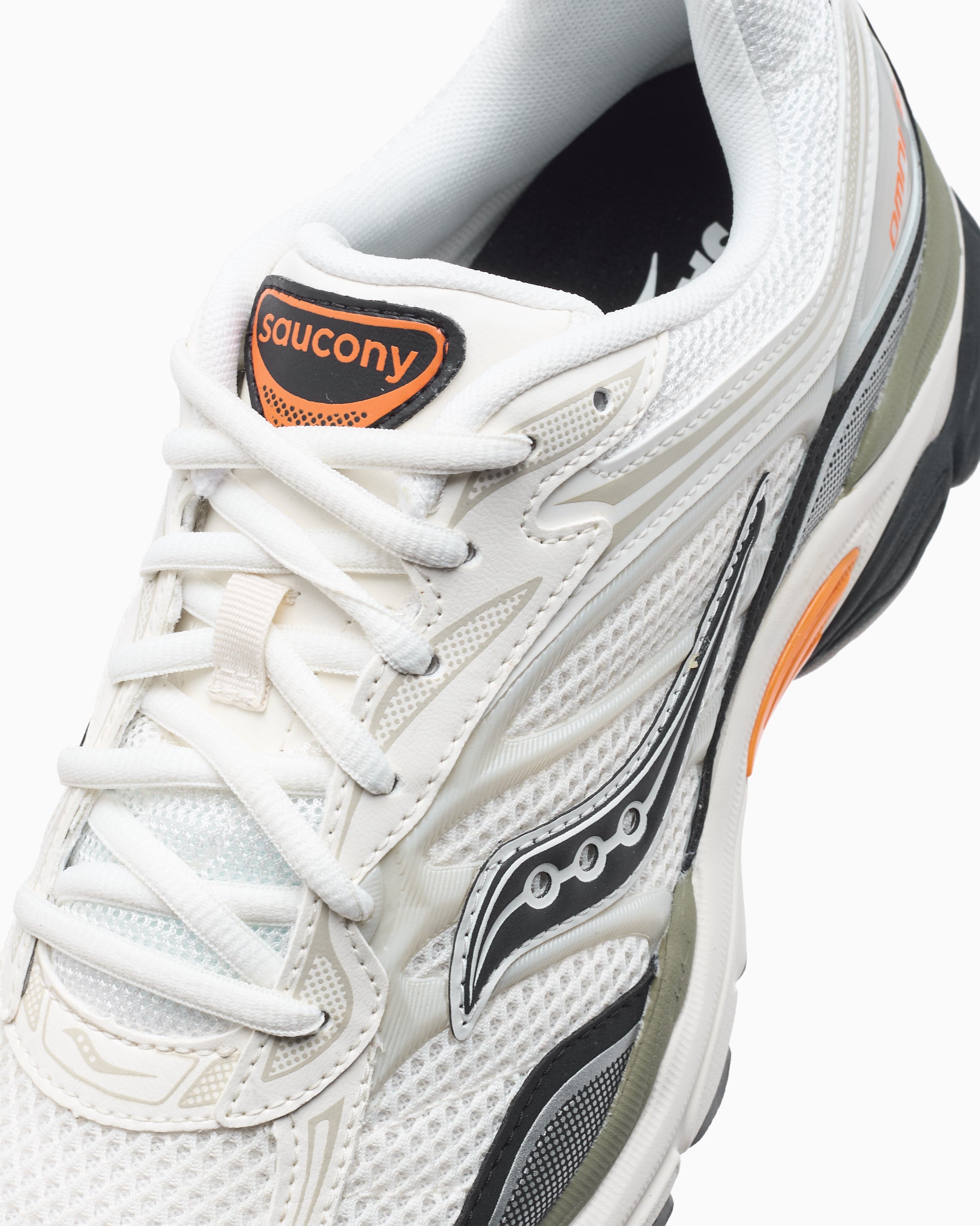 Sneakers Saucony Progrid OMNI 9 - S70999-8