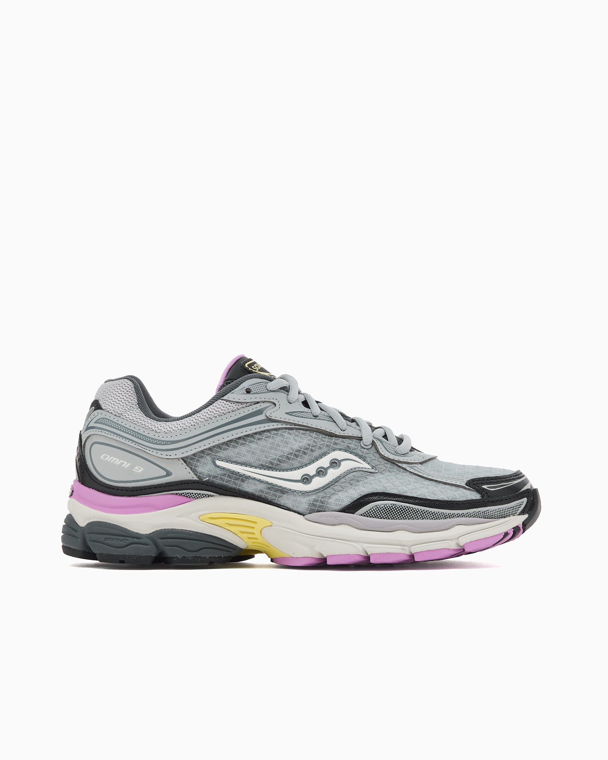 Sneakers Saucony Progrid OMNI 9 - S71004-1