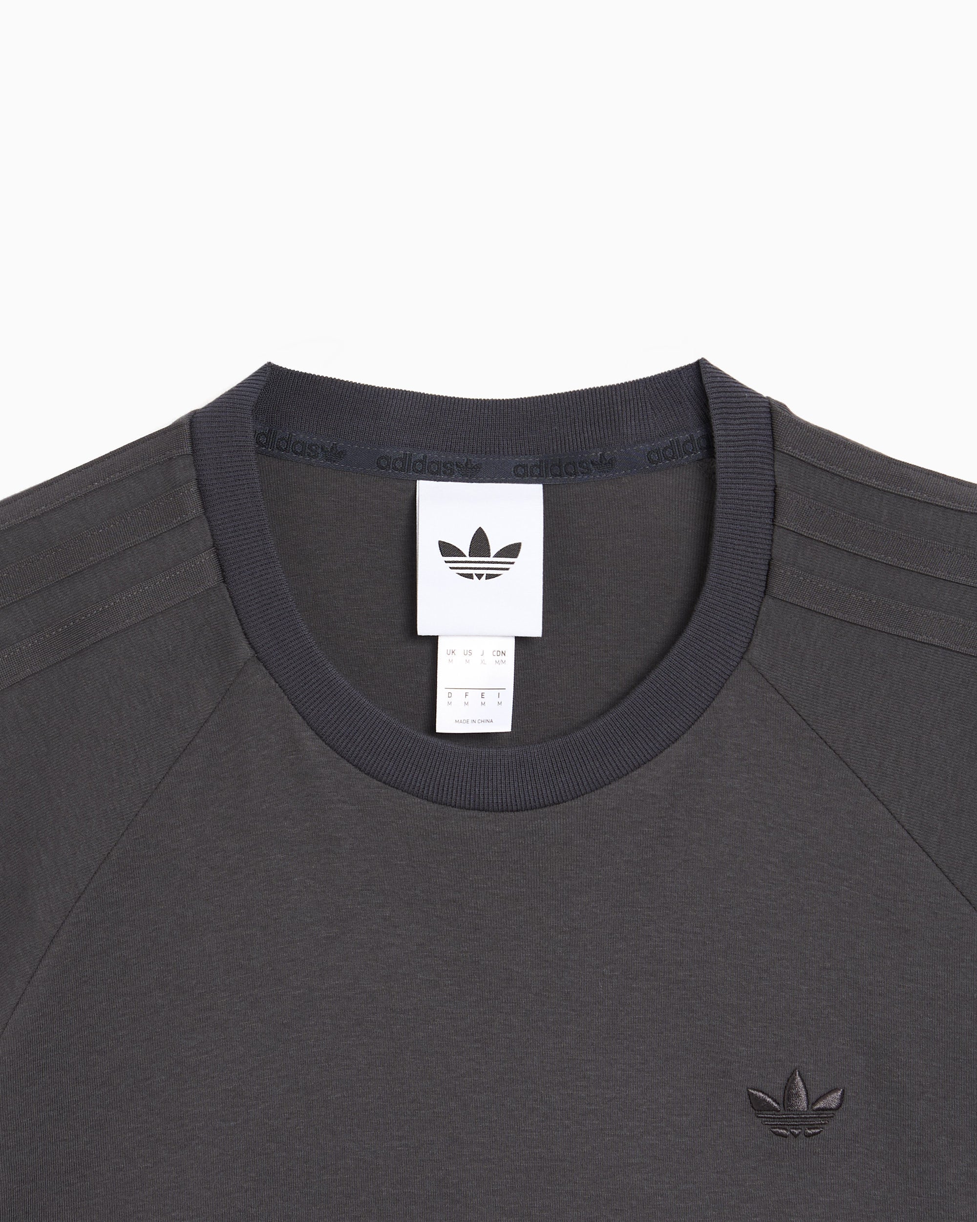 T-Shirts adidas Originals Premium 3-Stripes Straight Men's T-Shirt - KR6603