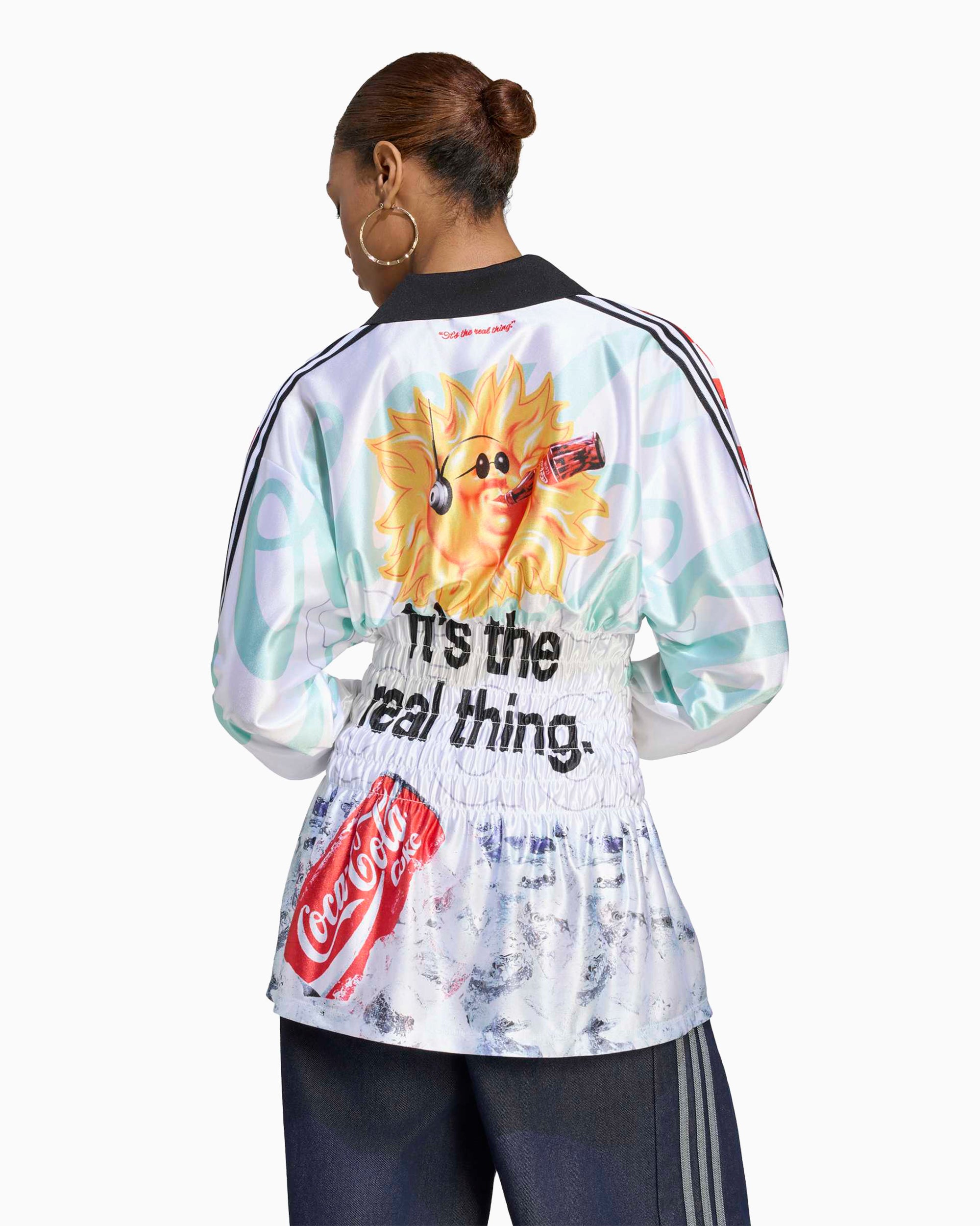 T-Shirts adidas Originals x Coca-Cola Mash Up Smoked Graphic Long-Sleeved Slim Women's Jersey T-Shirt - KY7547