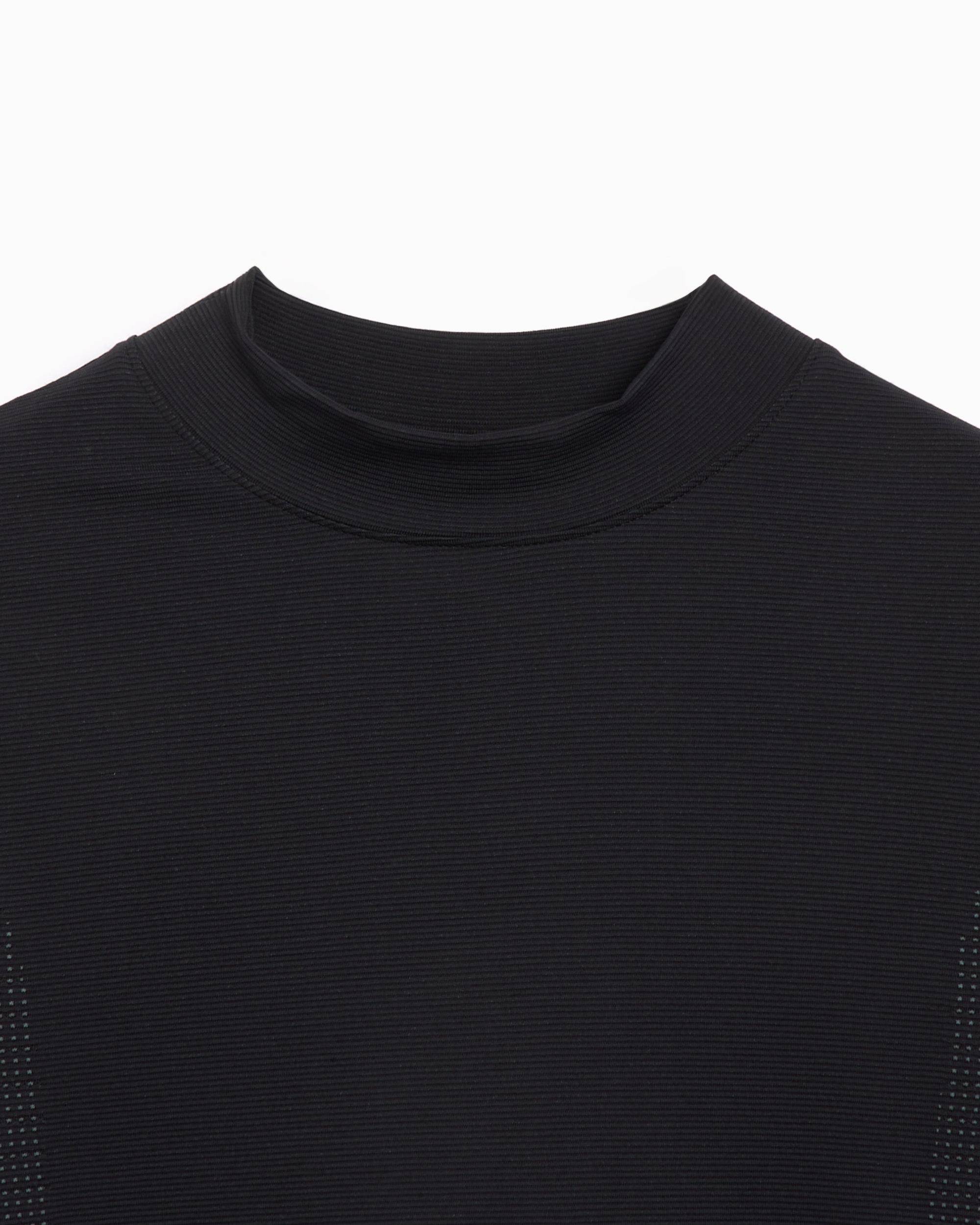T-Shirts Nike ACG "Delta River" Dri-FIT ADV Women's Long Sleeve T-Shirt Women's T-Shirt - FV7333-010