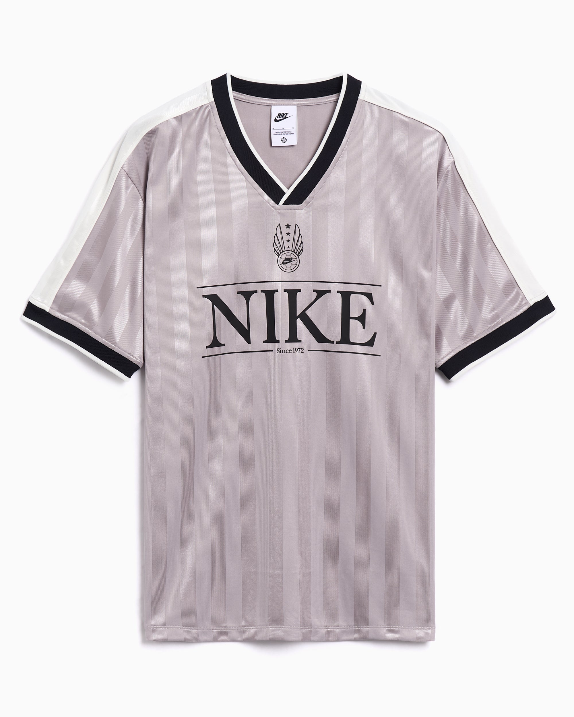 T-Shirts Nike Sportswear V-Neck Oversize Women's Jersey T-Shirt - IH8504-009