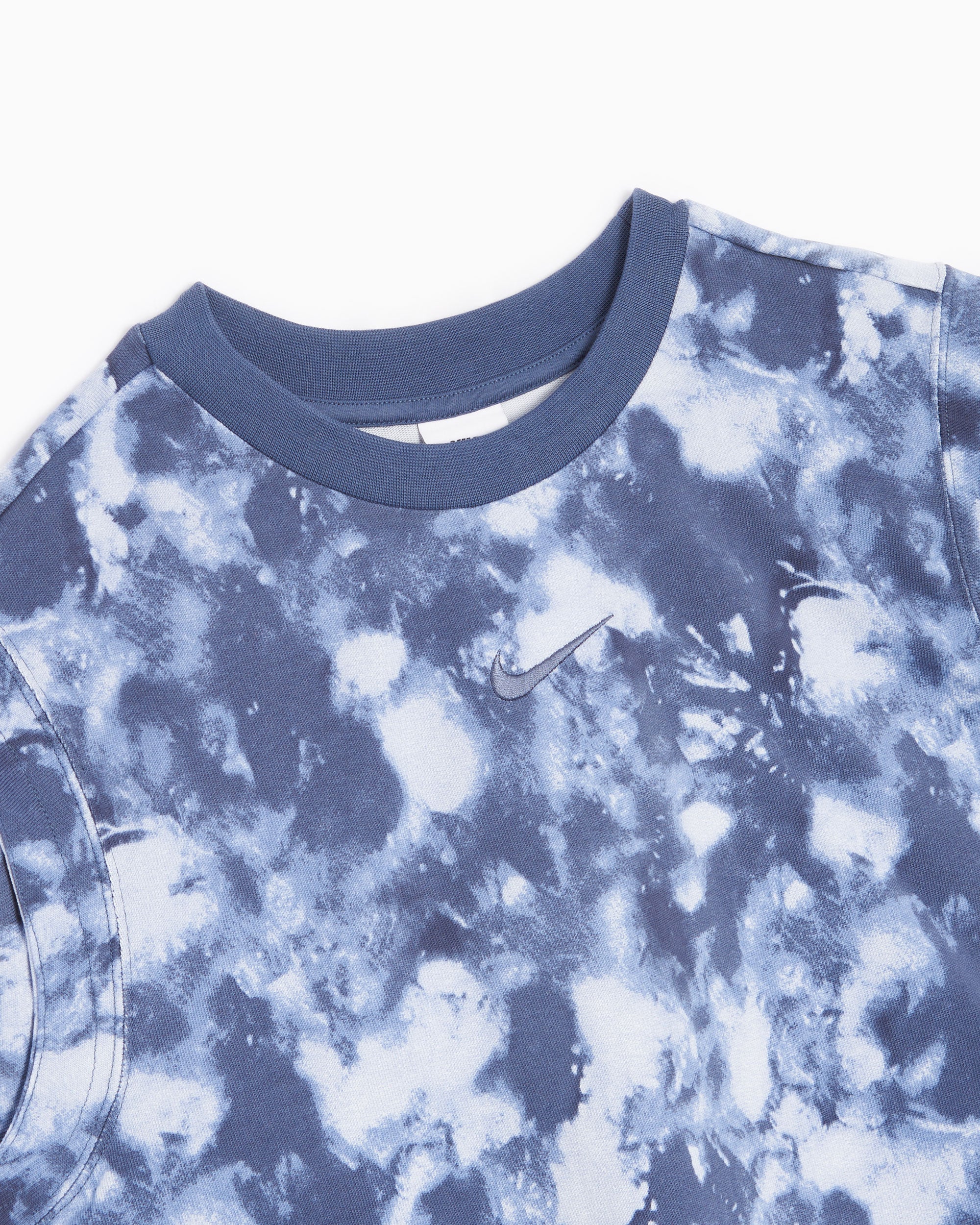 T-Shirts Nike Sportswear Women's Wave Dye Cropped T-Shirt Women's T-Shirt - DV7924-015