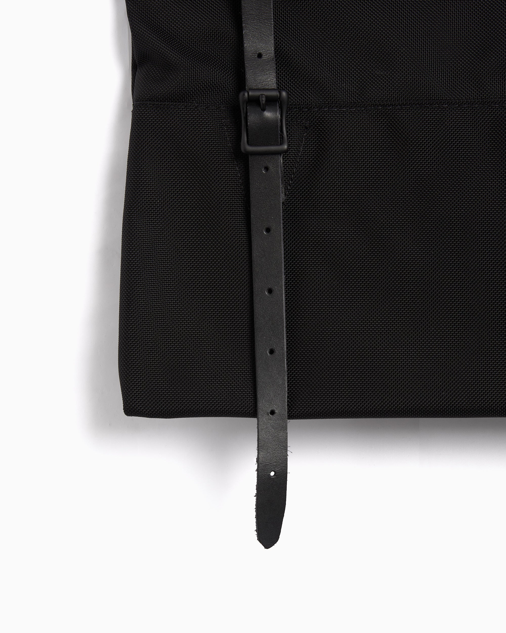 Backpacks and Suitcases South2 West8 Unisex Ballistic Nylon Trek Backpack Unisex Backpacks and Suitcases - OT635-Black