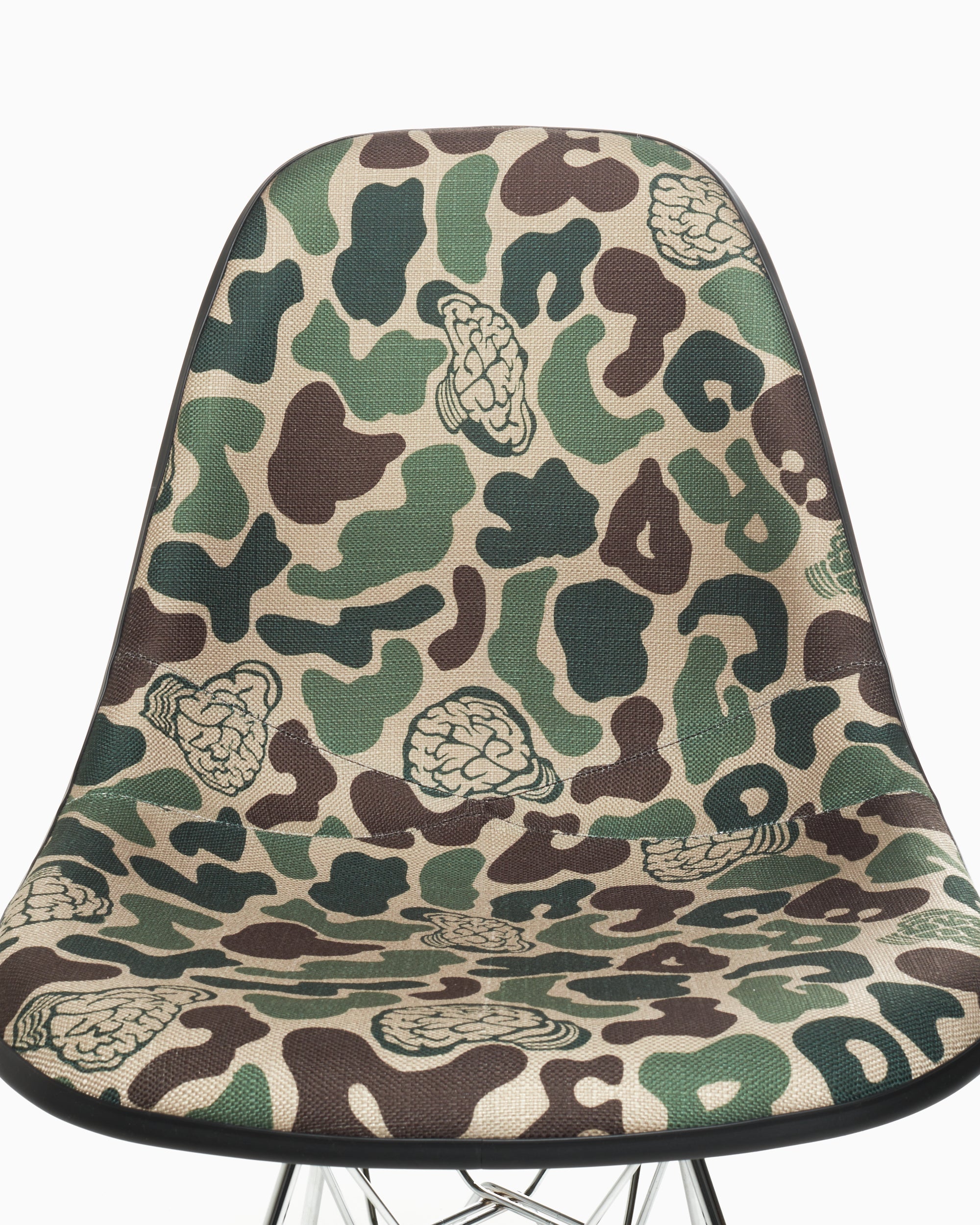 Decoration Pleasures x Nerd Modernica Shell Chair - P23N008-CAMO