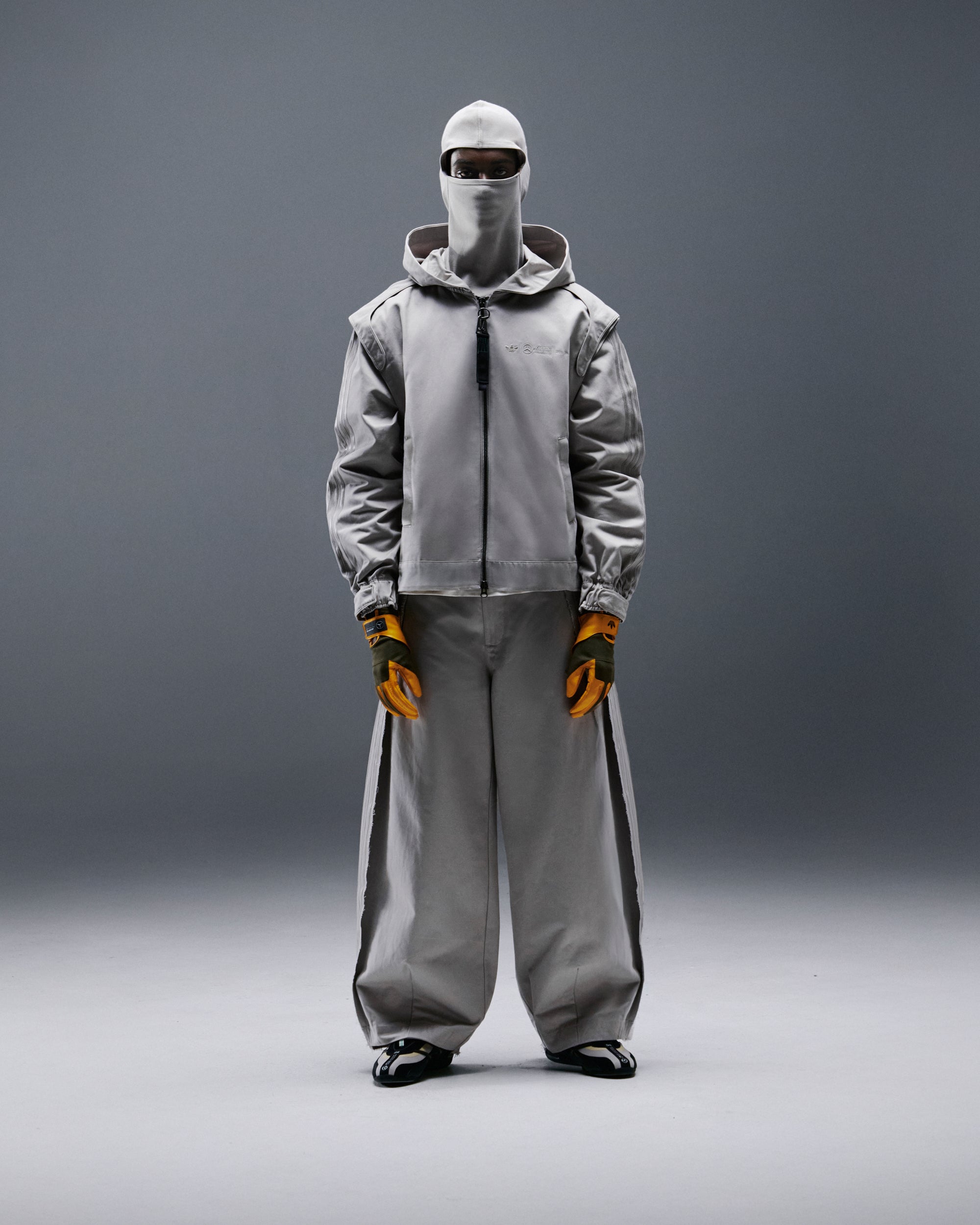 Jackets Coats adidas Originals x Bad Bunny x Mercedes AMG Petronas Racing Logo Relaxed Men's Light Jacket - KD7594