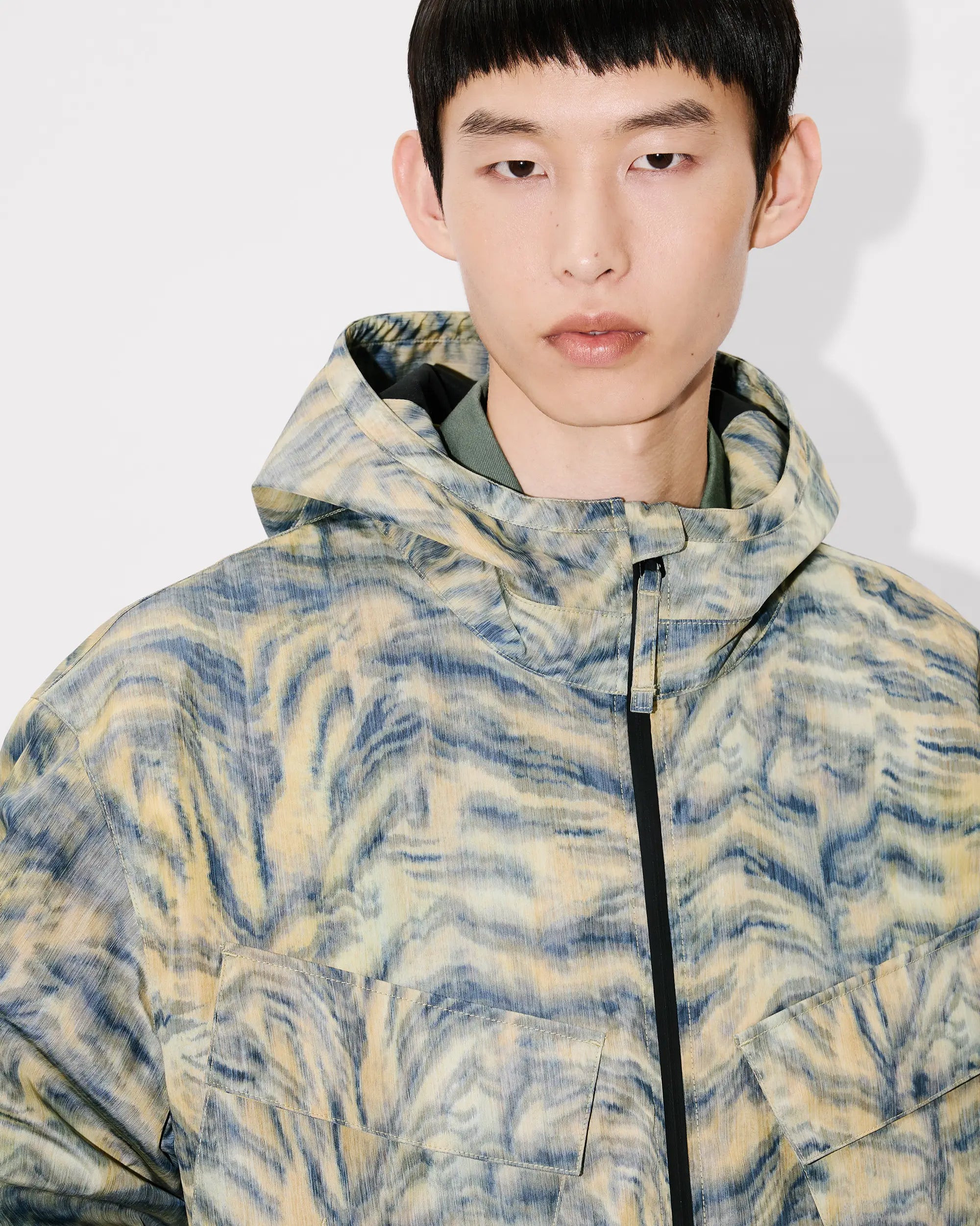 Jackets Coats Kenzo Tiger Water-Repellent Relaxed Men's Windbreaker - FG55BL1199ND-41
