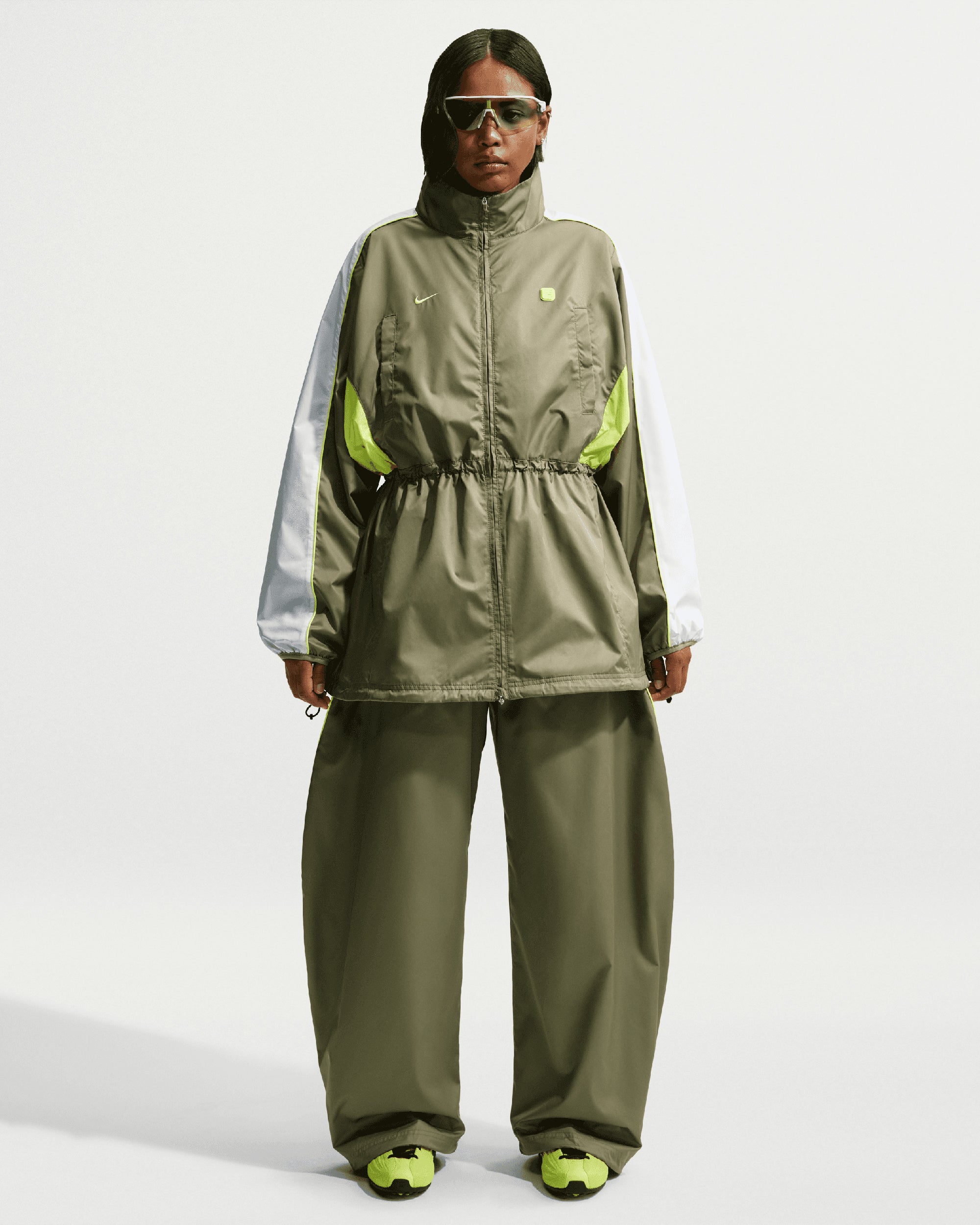 Jackets Coats Nike Shox Woven Relaxed Women's Light Jacket - IH0259-328