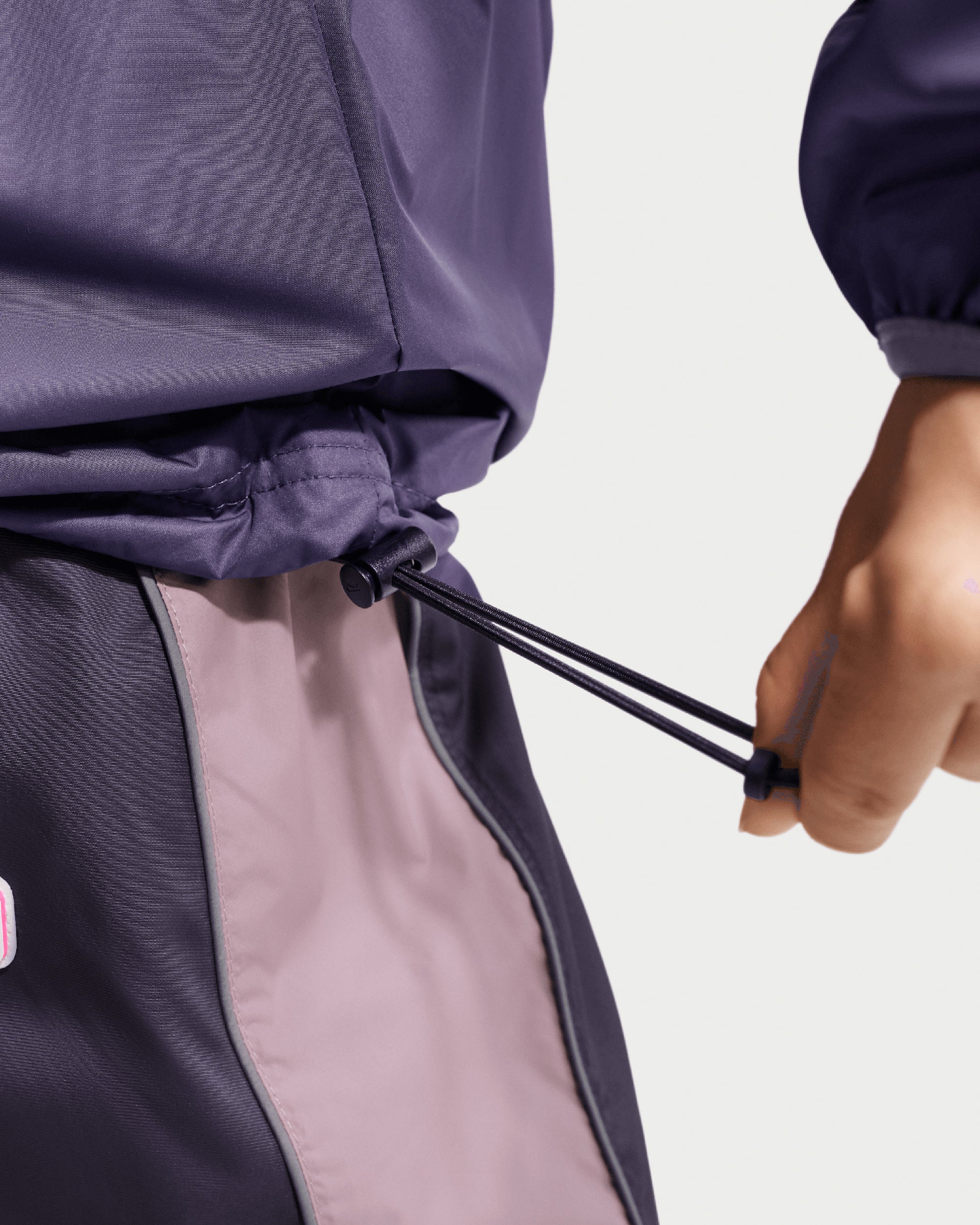 Jackets Coats Nike Sportswear Shox Woven Relaxed Women's Light Jacket - IH0259-573