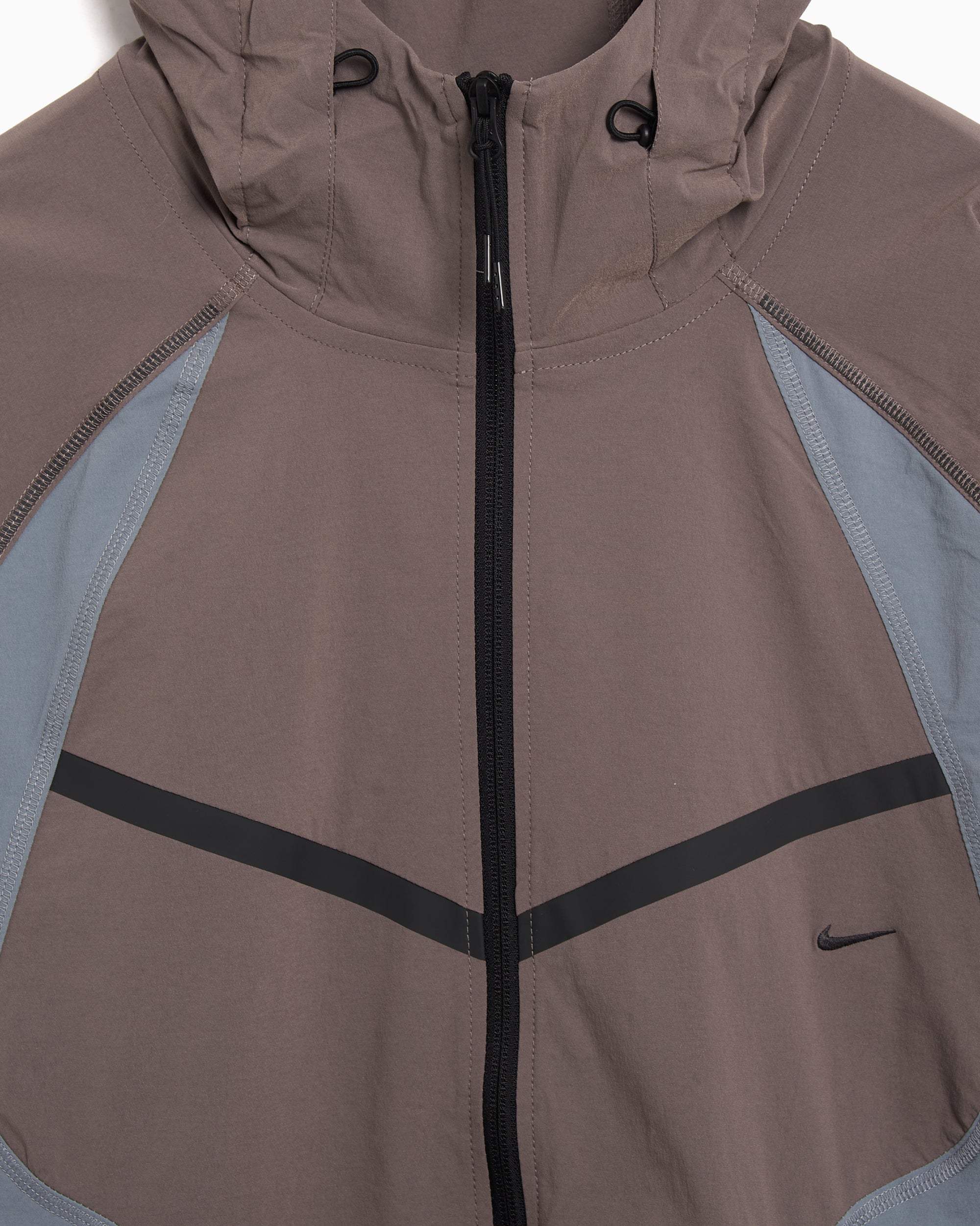 Nike Tech Windrunner Dri-FIT Woven Relaxed Herren-Windjacke