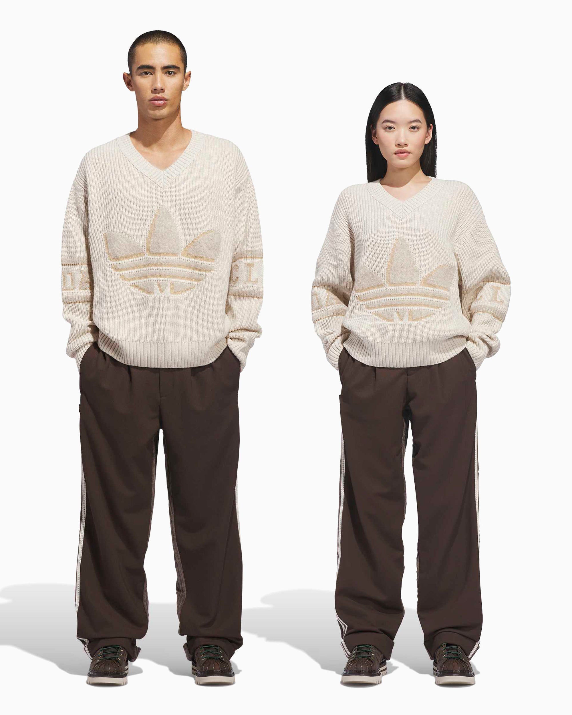 Pants adidas Originals x CLOT Relaxed Unisex Sweatpants - JM2829